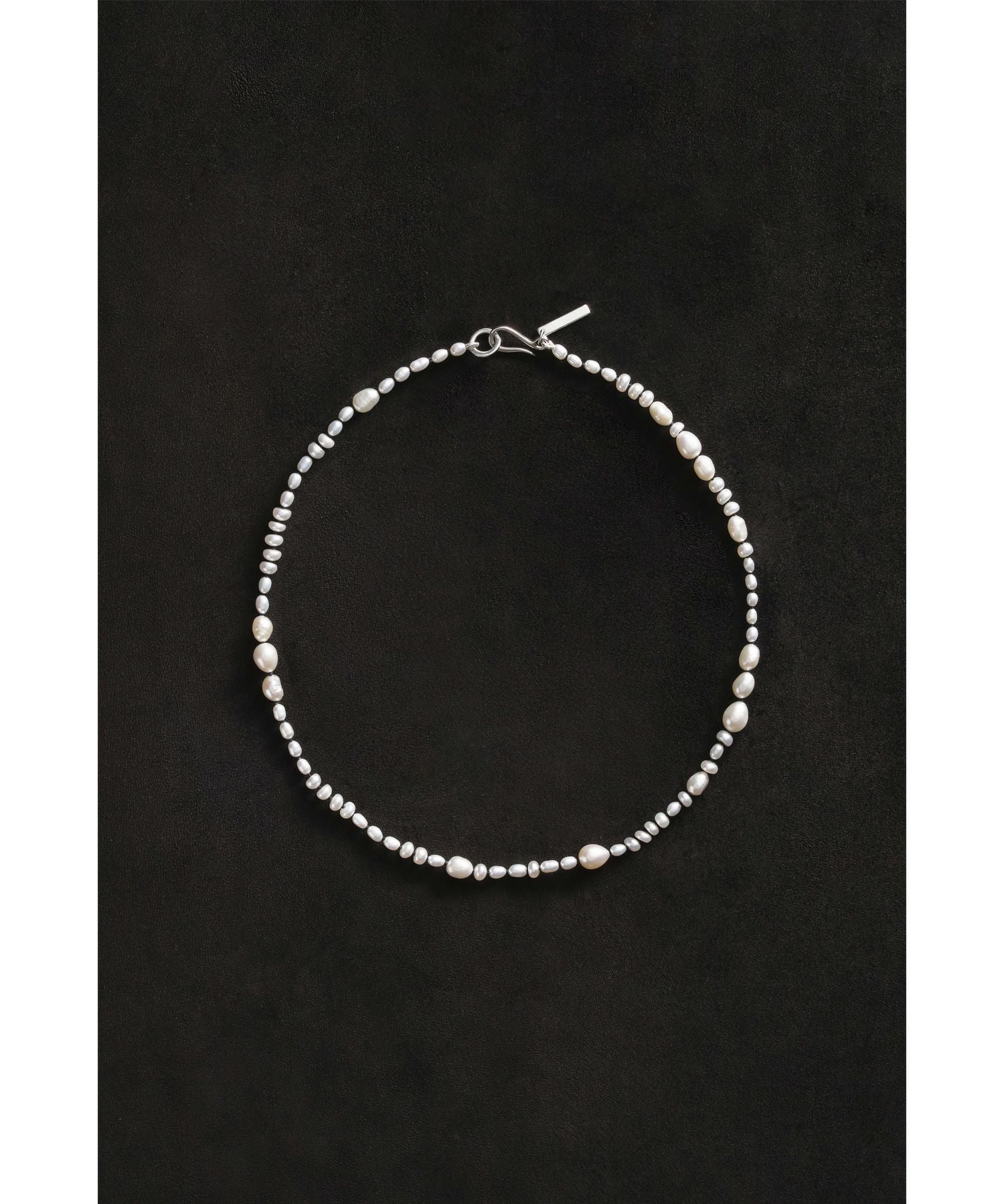 Sophie Buhai(ソフィー ブハイ)】 WHITE PEARL MERMAID NECKLACE 15IN