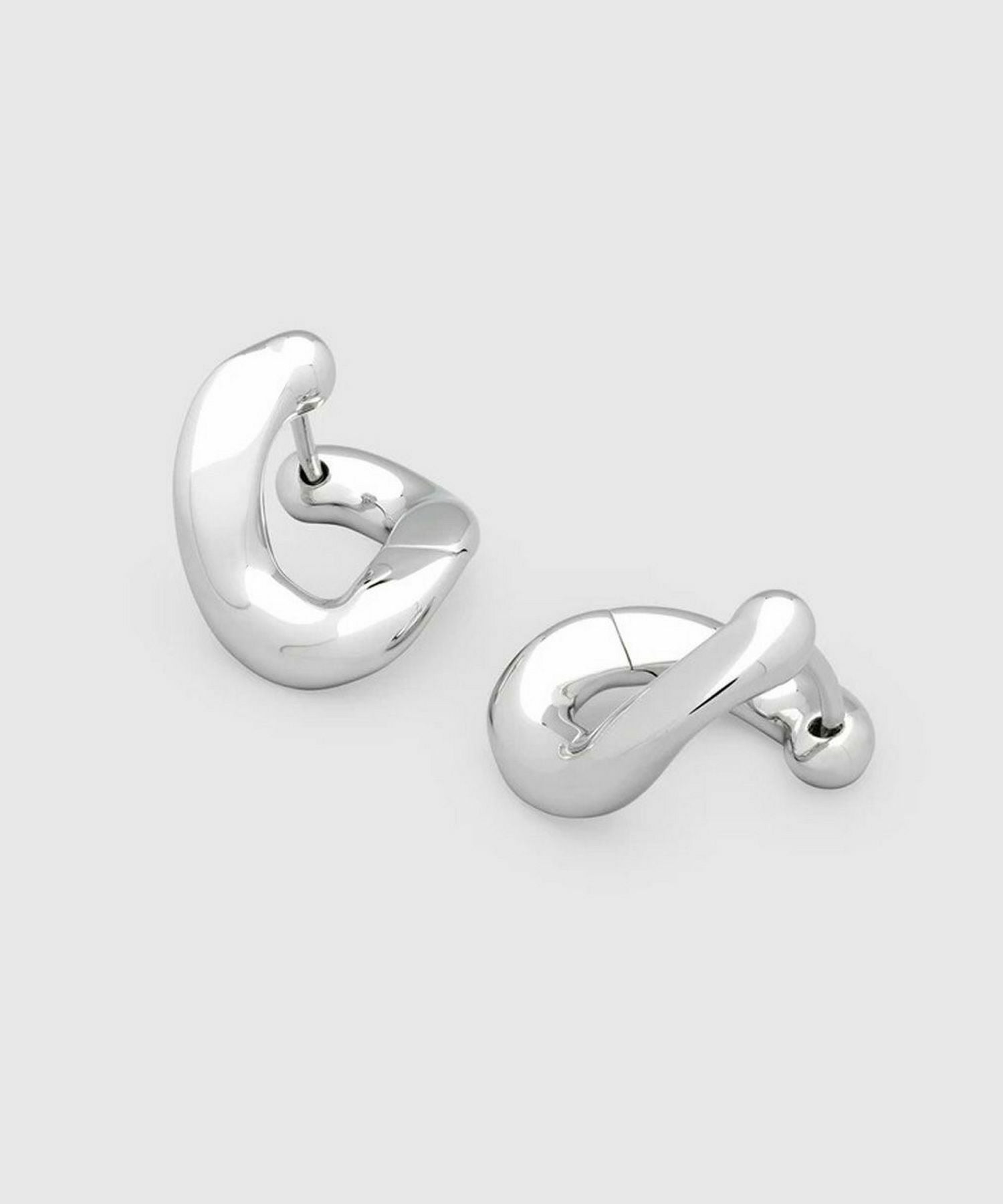 TOM WOOD(トムウッド)】 Dean Hoops ピアス｜PARIGOT ONLINE（パリゴ