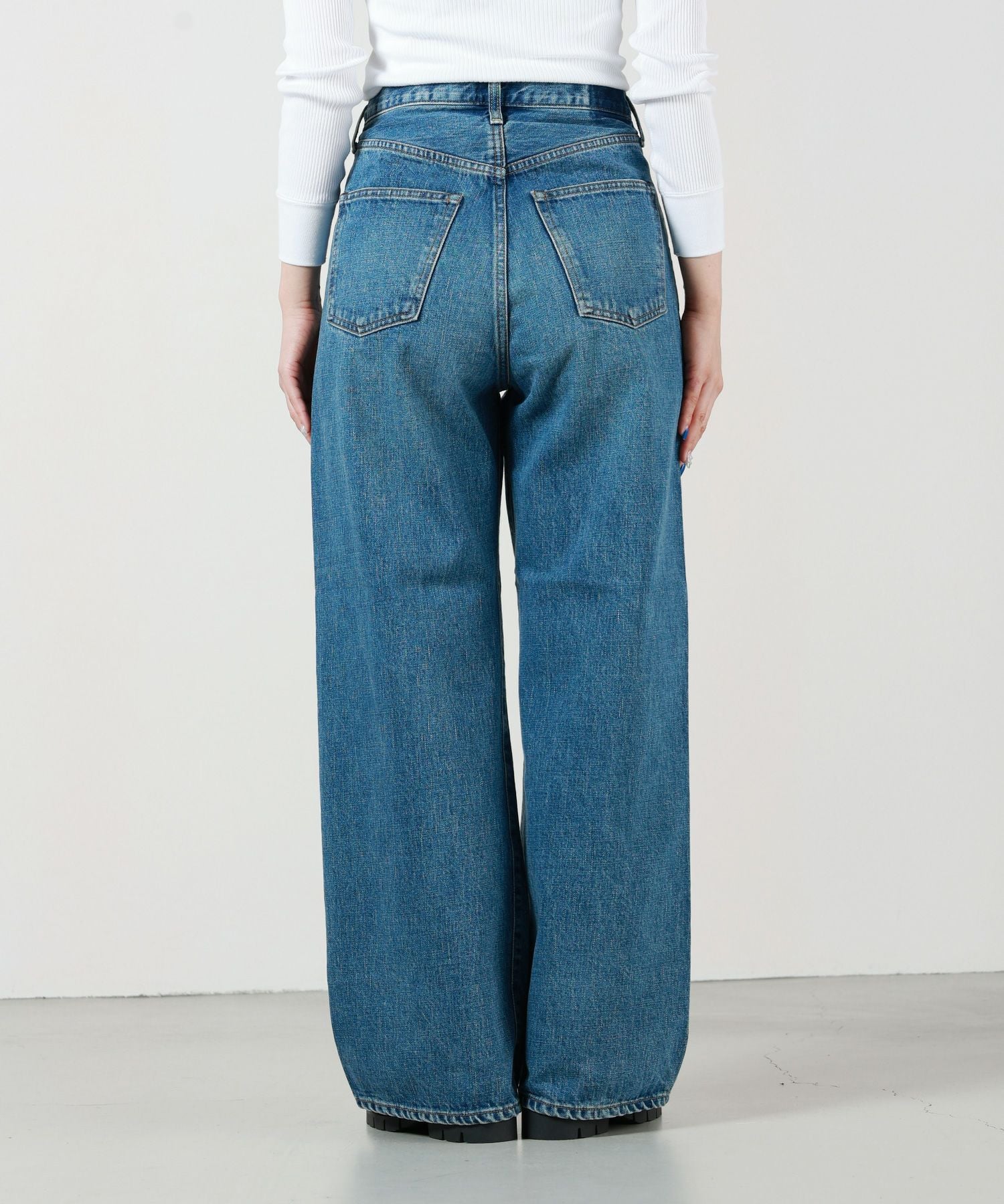 HYKE(ハイク)】 DENIM WIDE LEG JEANS｜PARIGOT ONLINE（パリゴ
