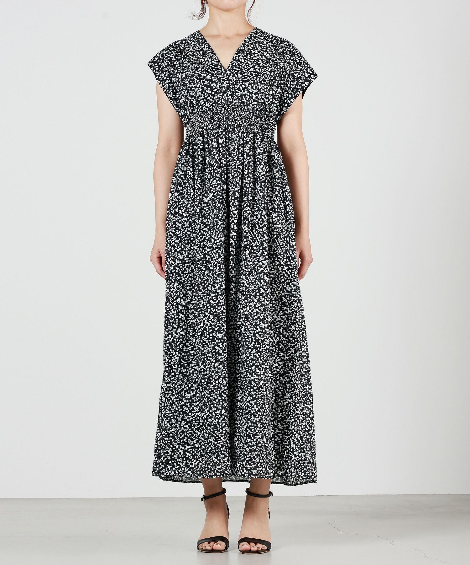 マリハ　夏の光のドレス　パリゴ別注　花柄 MARIHA(マリハ)】 PARIGOT別注 SUMMER LIGHT DRESS｜PARIGOT ONLINE