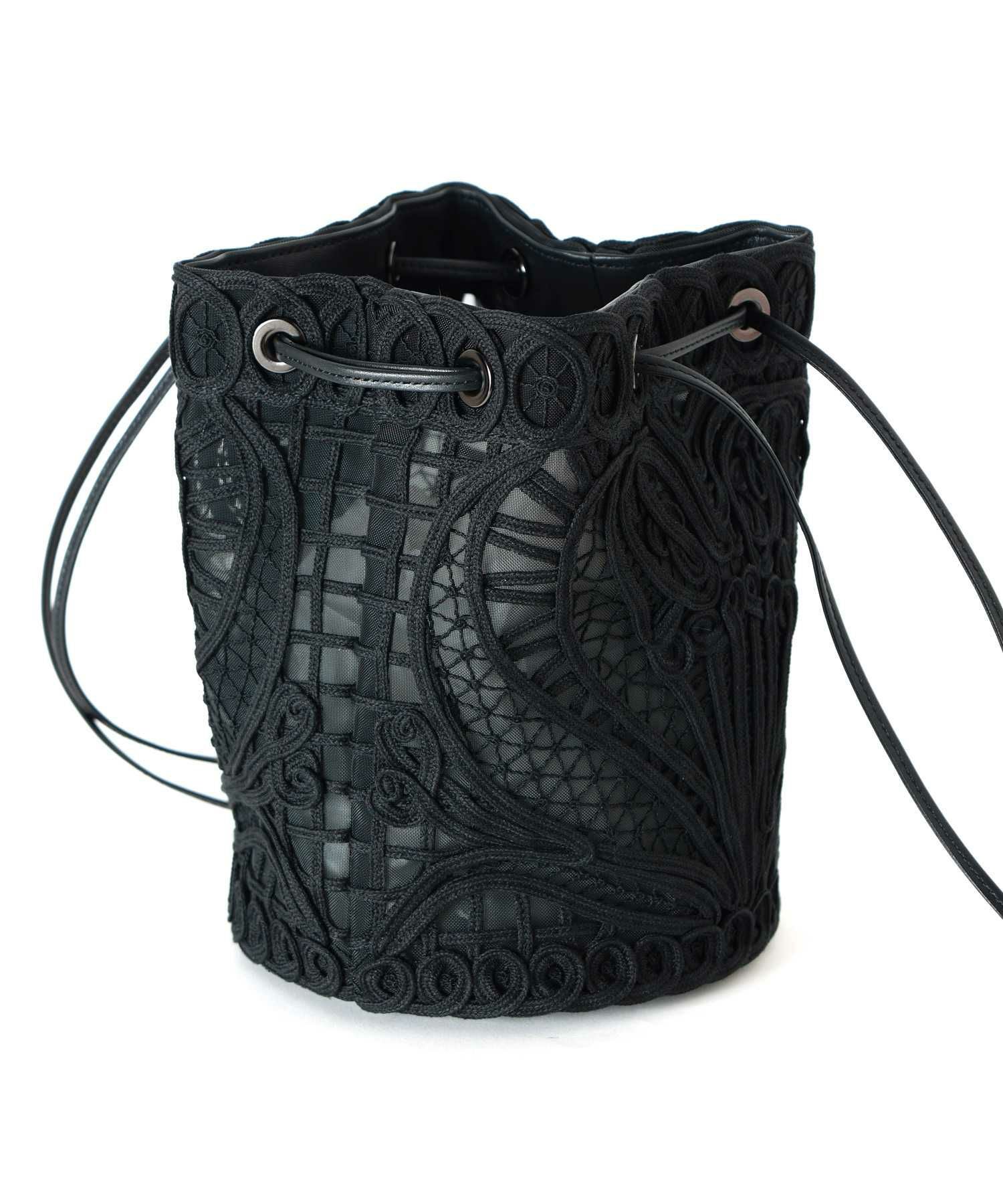 Mame Kurogouchi(マメ クロゴウチ)】 Cording Embroidery Bucket Bag