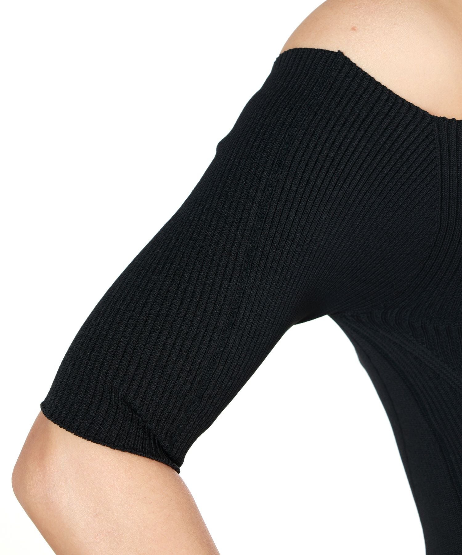 CFCL(シーエフシーエル)】 POTTERY HS OFF SHOULDER SHORT SLEEVE
