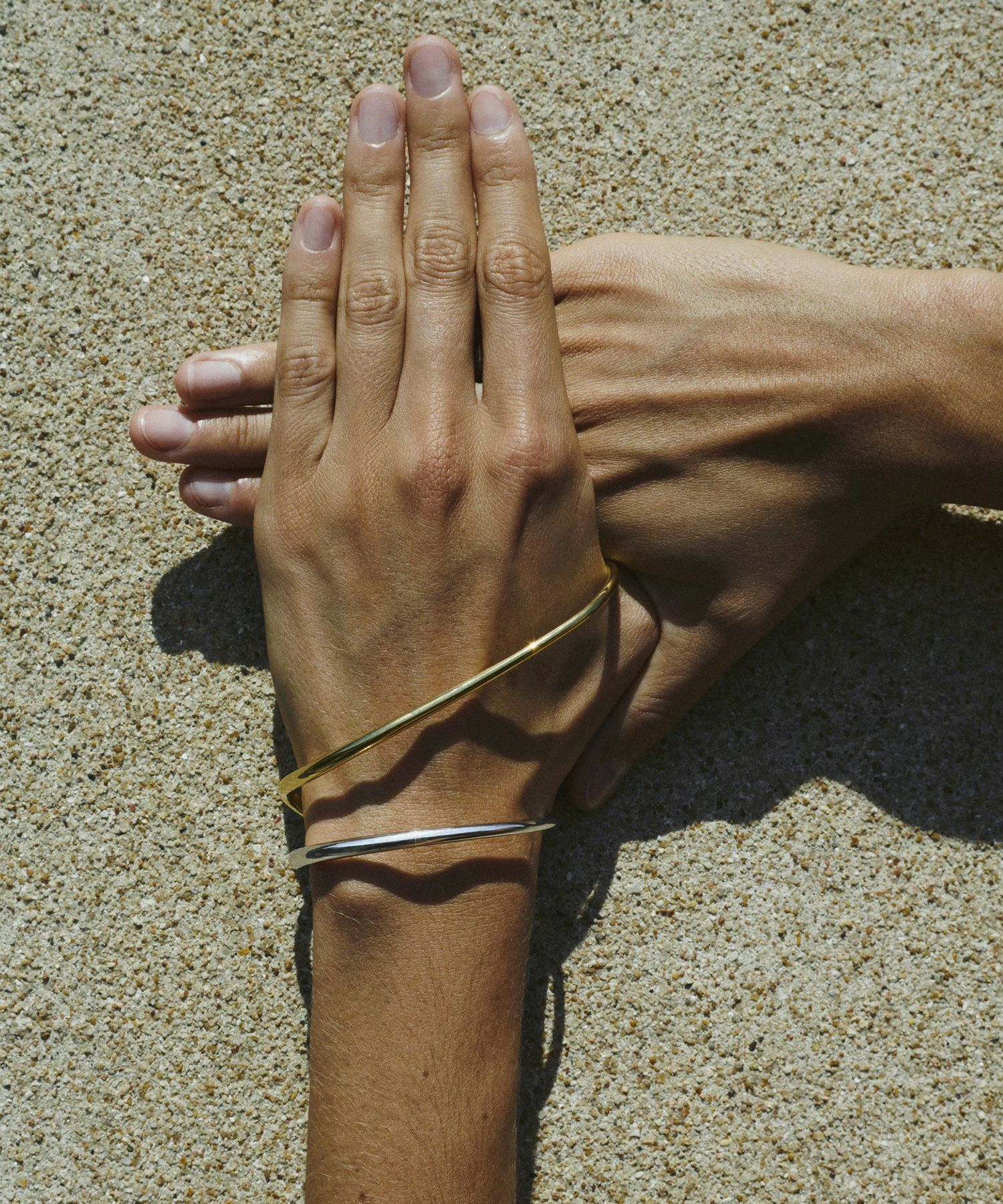 Charlotte Chesnais(シャルロットシェネ)】 Ivy Left Bracelet(左手用