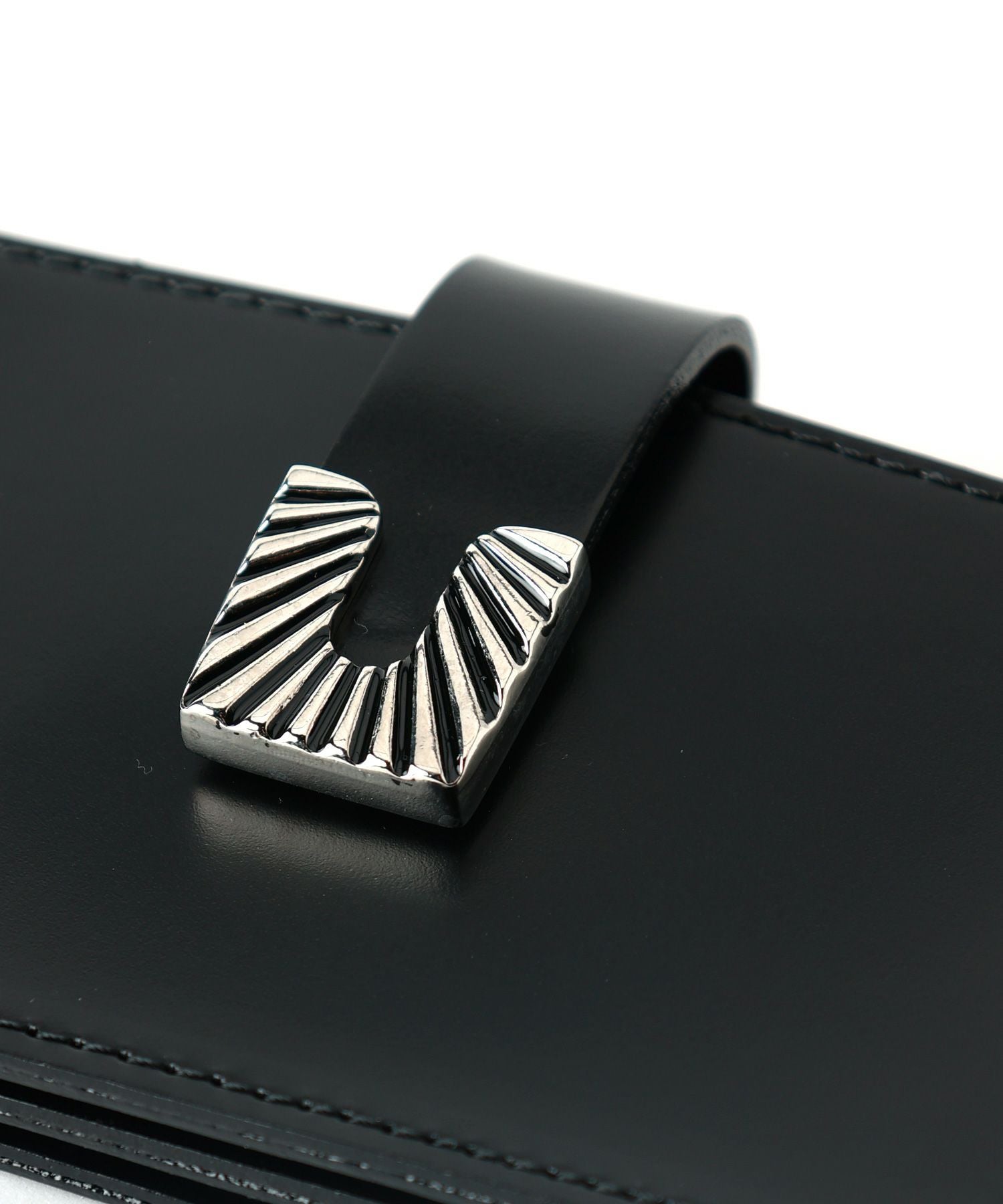 TOGA TOO(トーガ トゥー)】 Leather Wallet Small Square Tip｜PARIGOT
