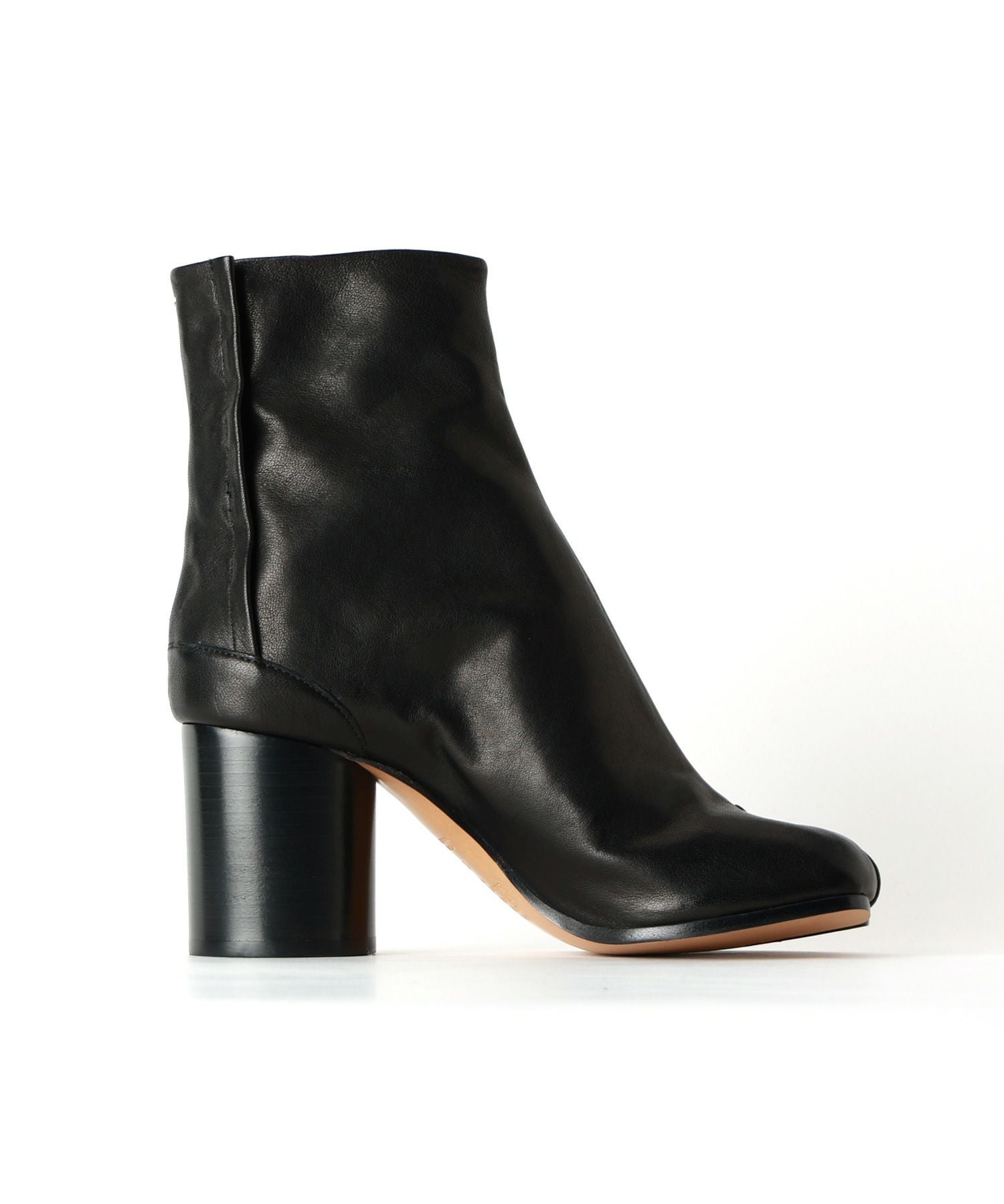 Maison Margiela(メゾンマルジェラ)】 TABI ANKLE BOOTS｜PARIGOT