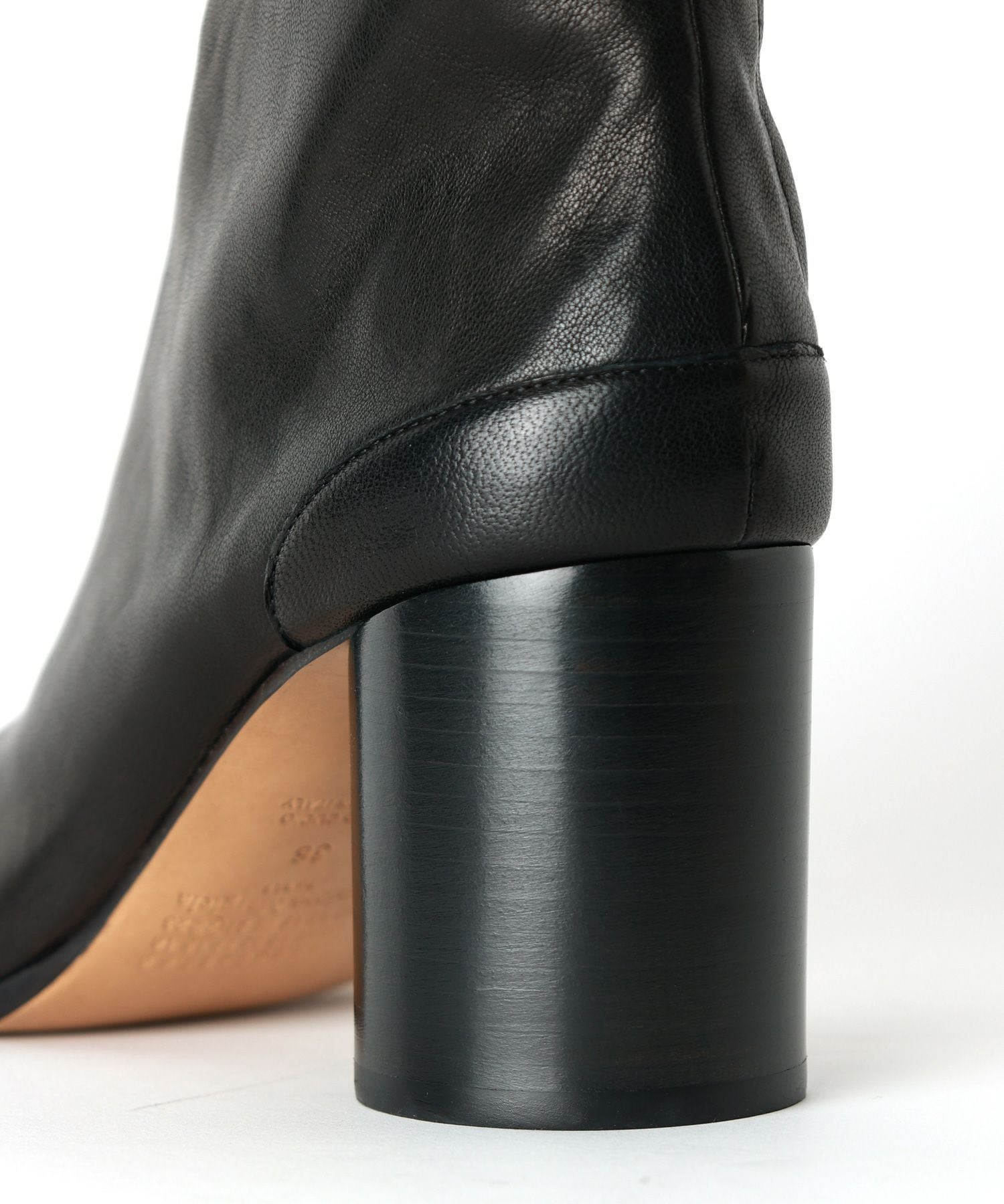 Maison Margiela(メゾンマルジェラ)】 タビブーツ｜PARIGOT ONLINE