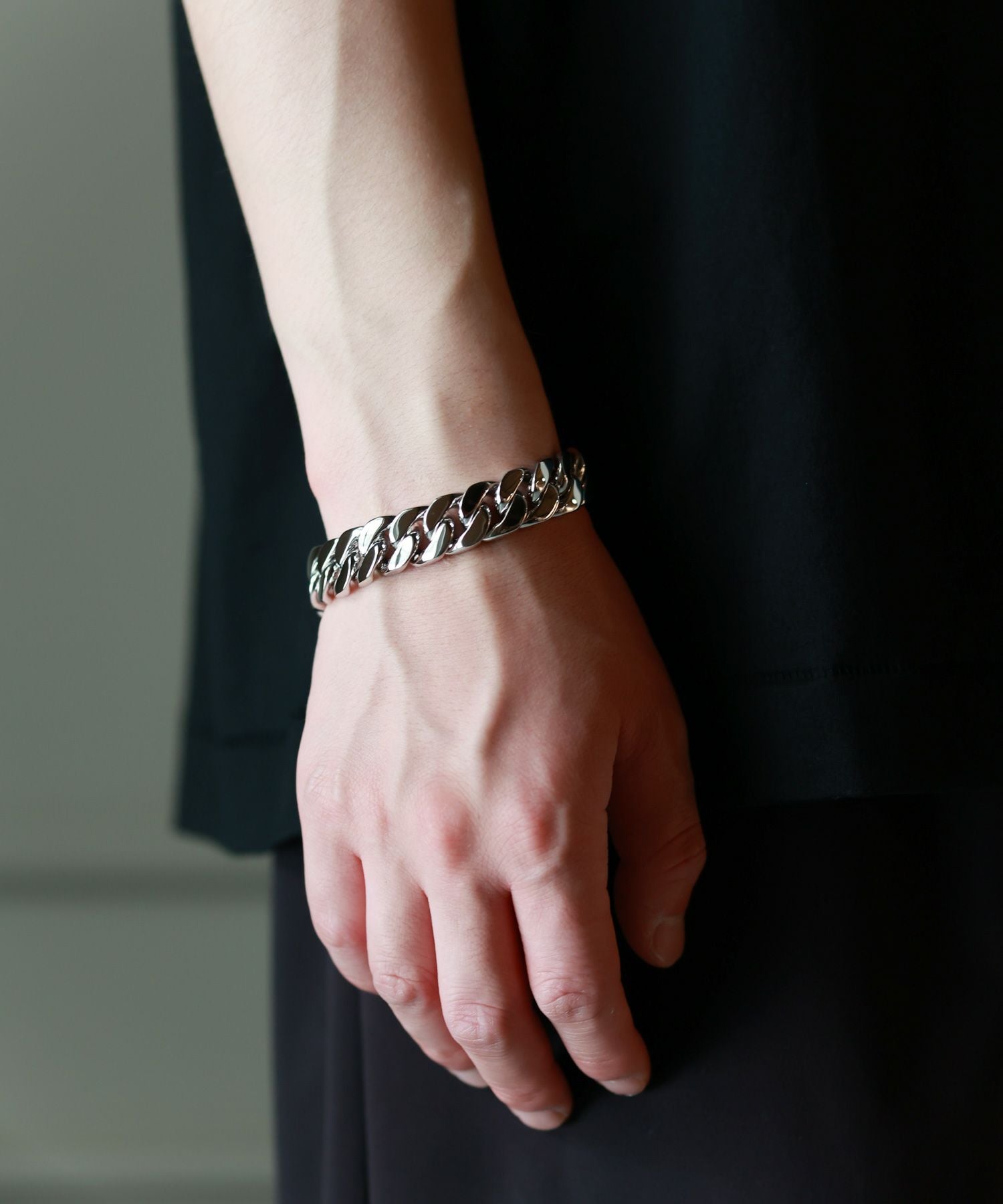 TOM WOOD(トムウッド)】 Danny Slim ブレスレット(7.7)｜PARIGOT