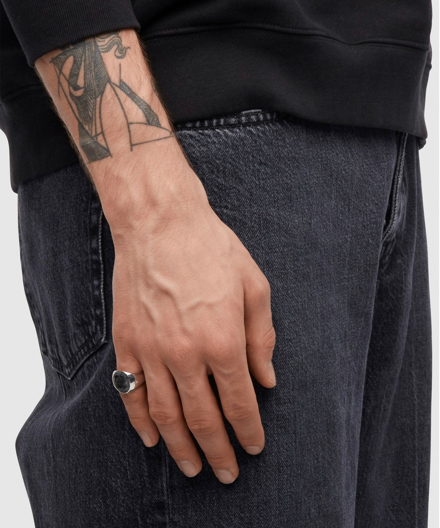 TOM WOOD(トムウッド)】 Oval Larvikite リング｜PARIGOT ONLINE