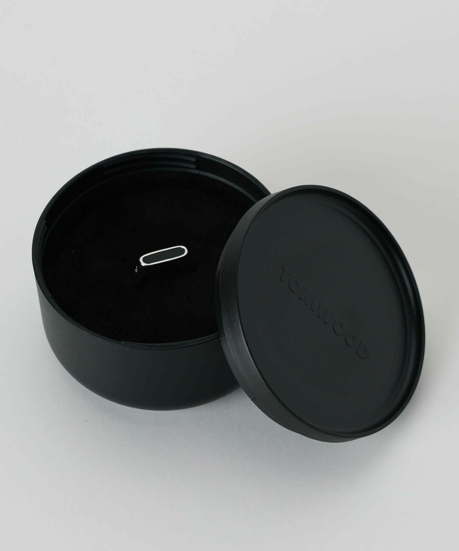 TOM WOOD(トムウッド)】 Oval Larvikite リング｜PARIGOT ONLINE