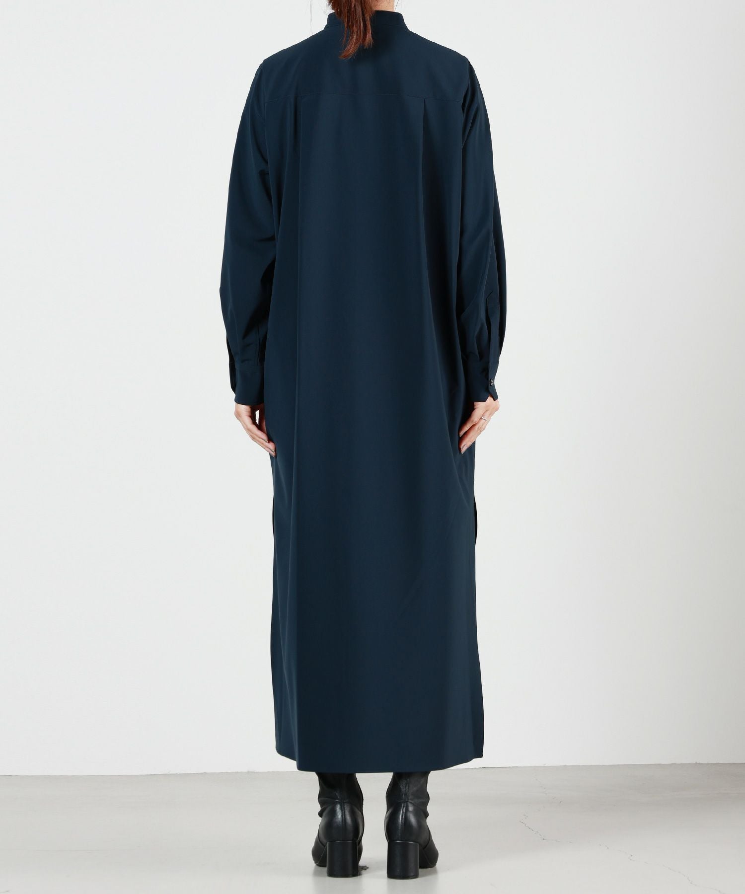 2024完売　ハイク　マキシシャツドレス　ワンピース サイズ2 黒 HYKE(ハイク)】 MAXI SHIRT DRESS｜PARIGOT ONLINE（パリゴオンライン）