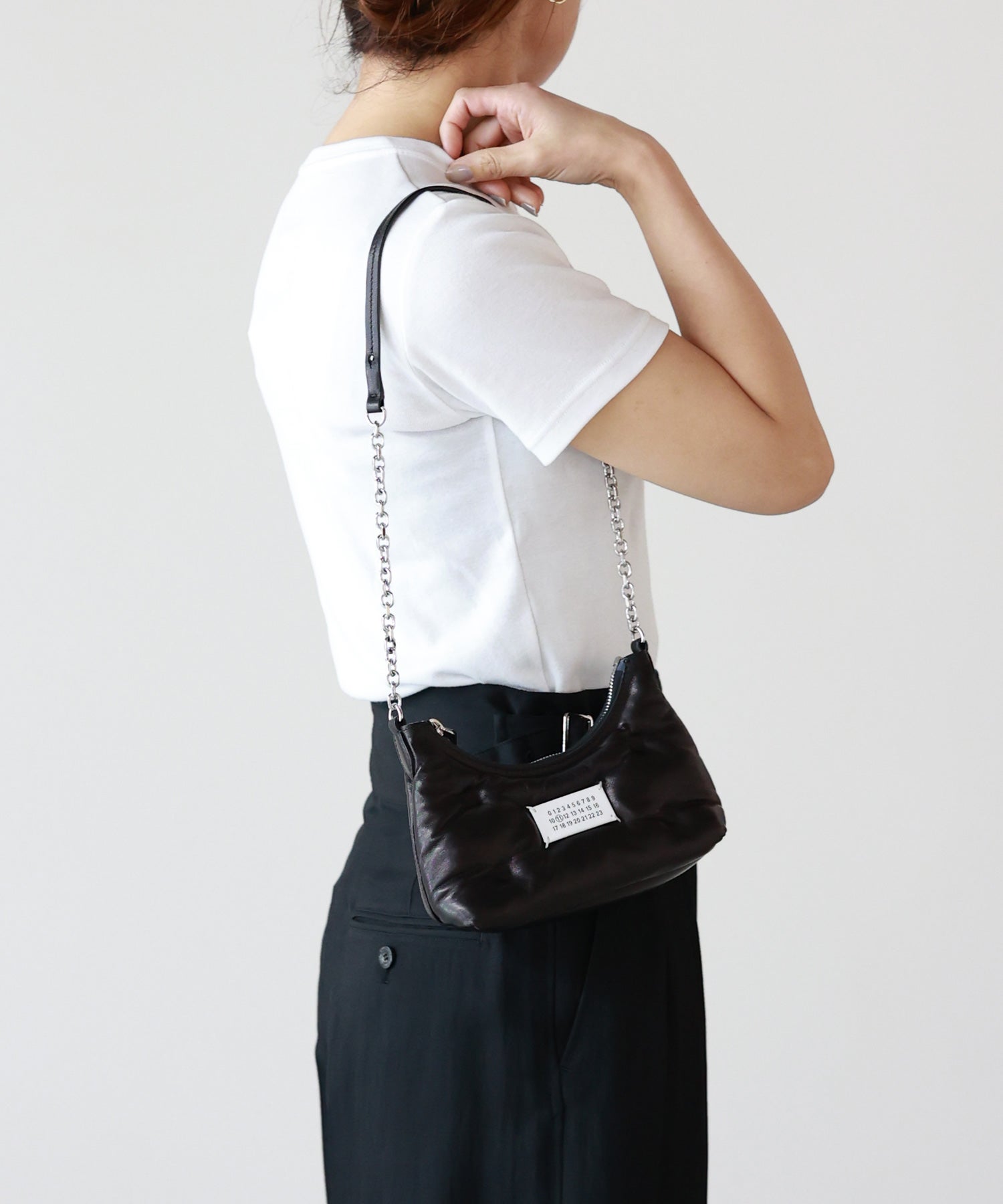 Maison Margiela(メゾンマルジェラ)】 GLAM SLAM HOBO MICRO｜PARIGOT