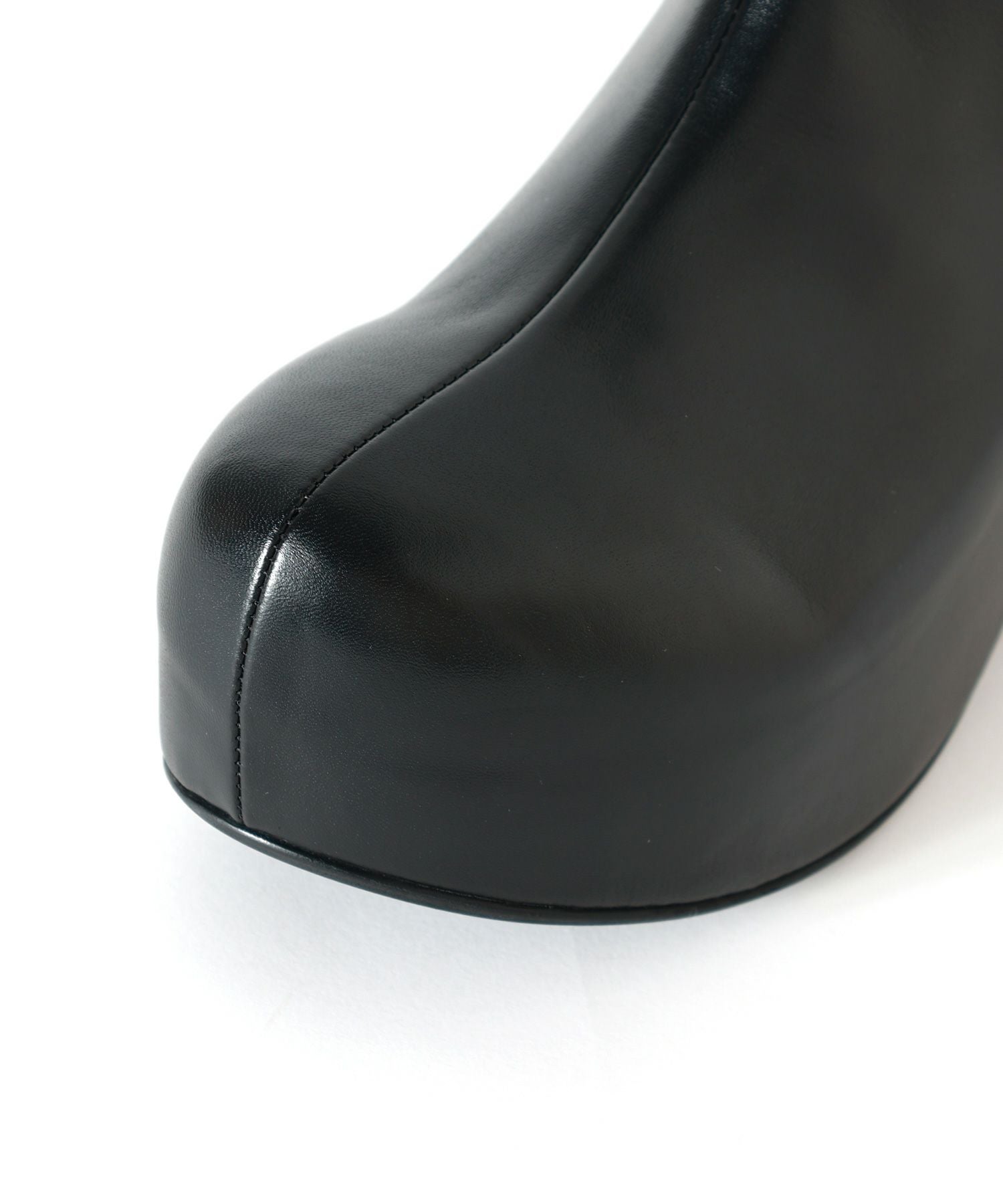 MARNI(マルニ)】 ブラック レザー製 チャンキー クロッグブーツ