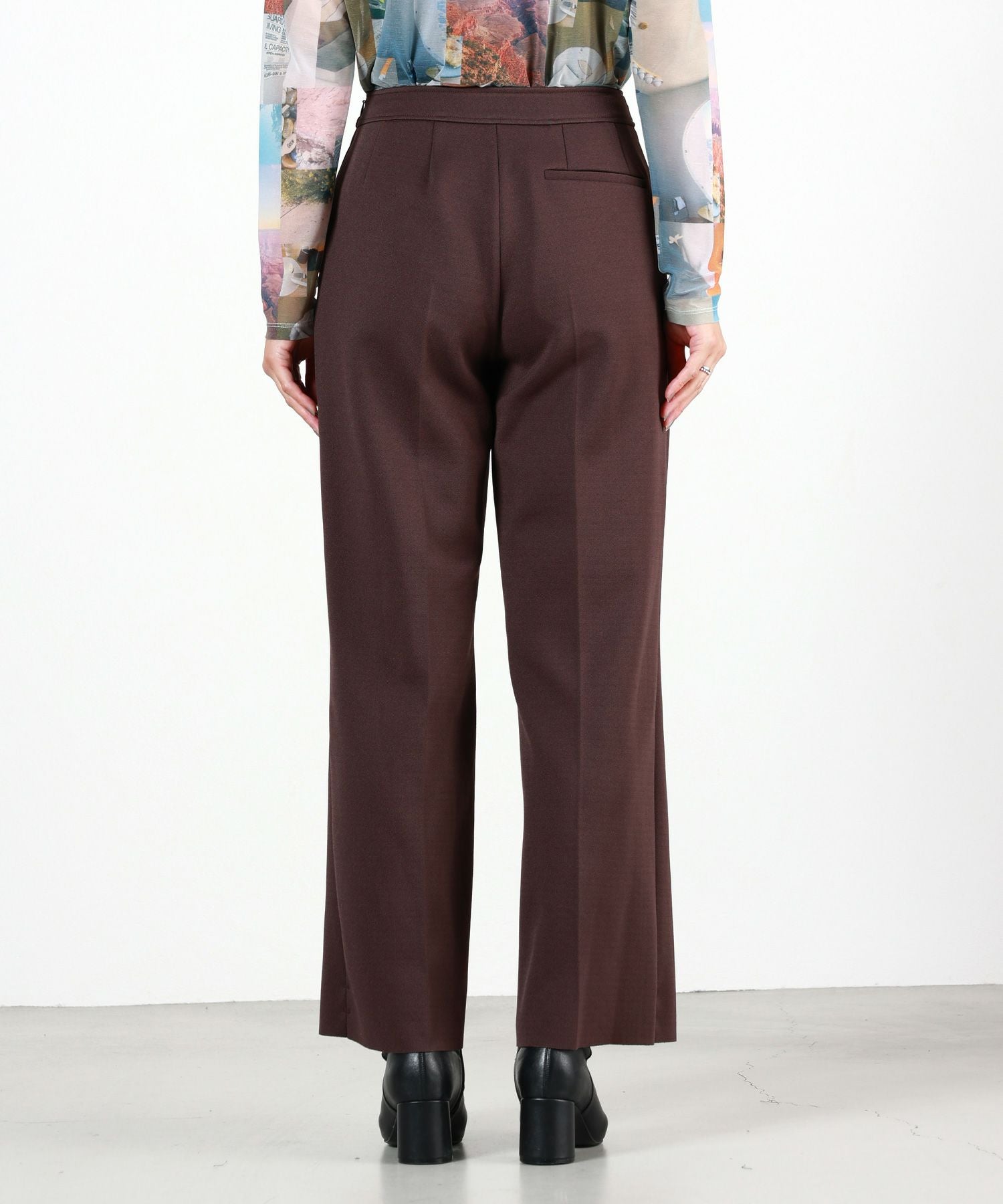 PHEENY(フィーニー)】 Amunzen 2 tuck wide pants｜PARIGOT ONLINE