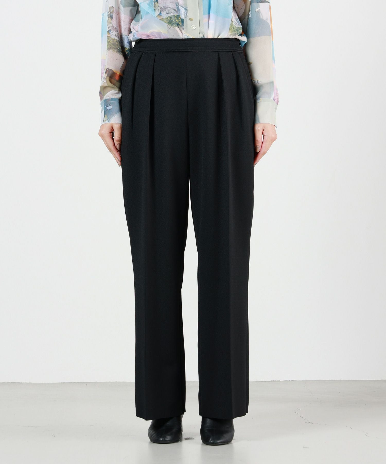PHEENY(フィーニー)】 Amunzen 2 tuck wide pants｜PARIGOT ONLINE