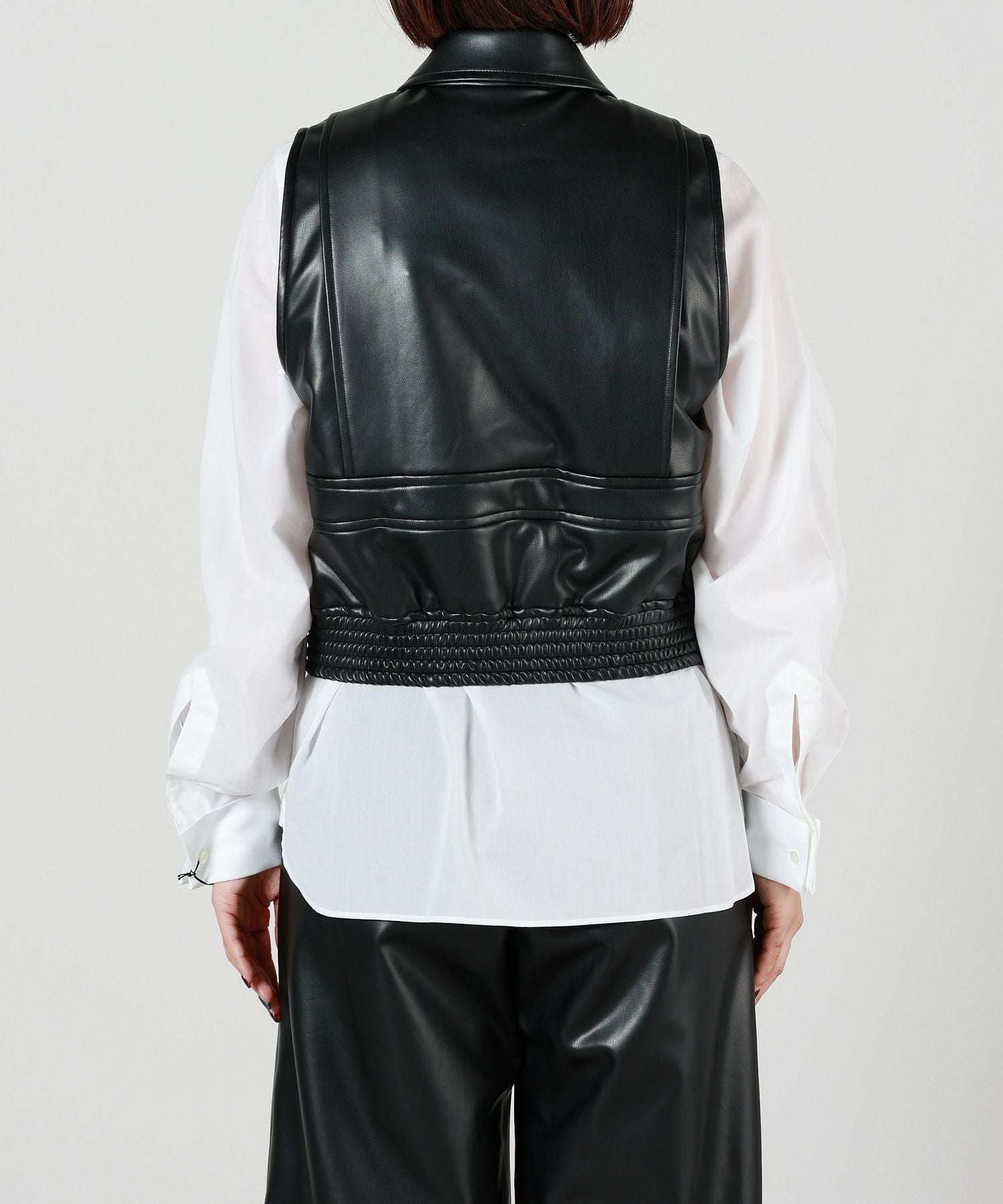 HYKE(ハイク)】ECO-LEATHER VEST｜PARIGOT ONLINE（パリゴオンライン）