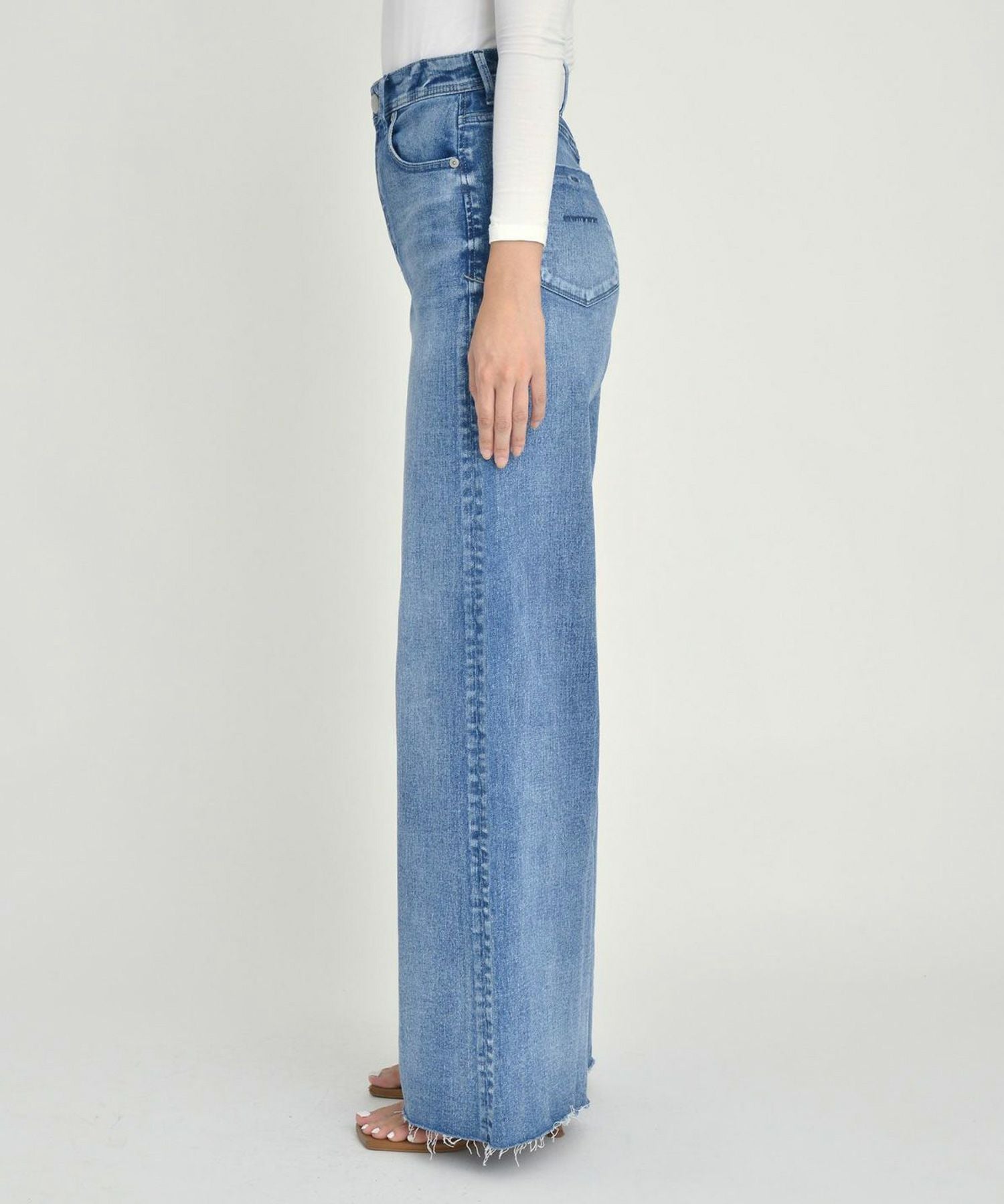 YANUK(ヤヌーク)】 ワイドフレア｜PARIGOT ONLINE（パリゴオンライン）