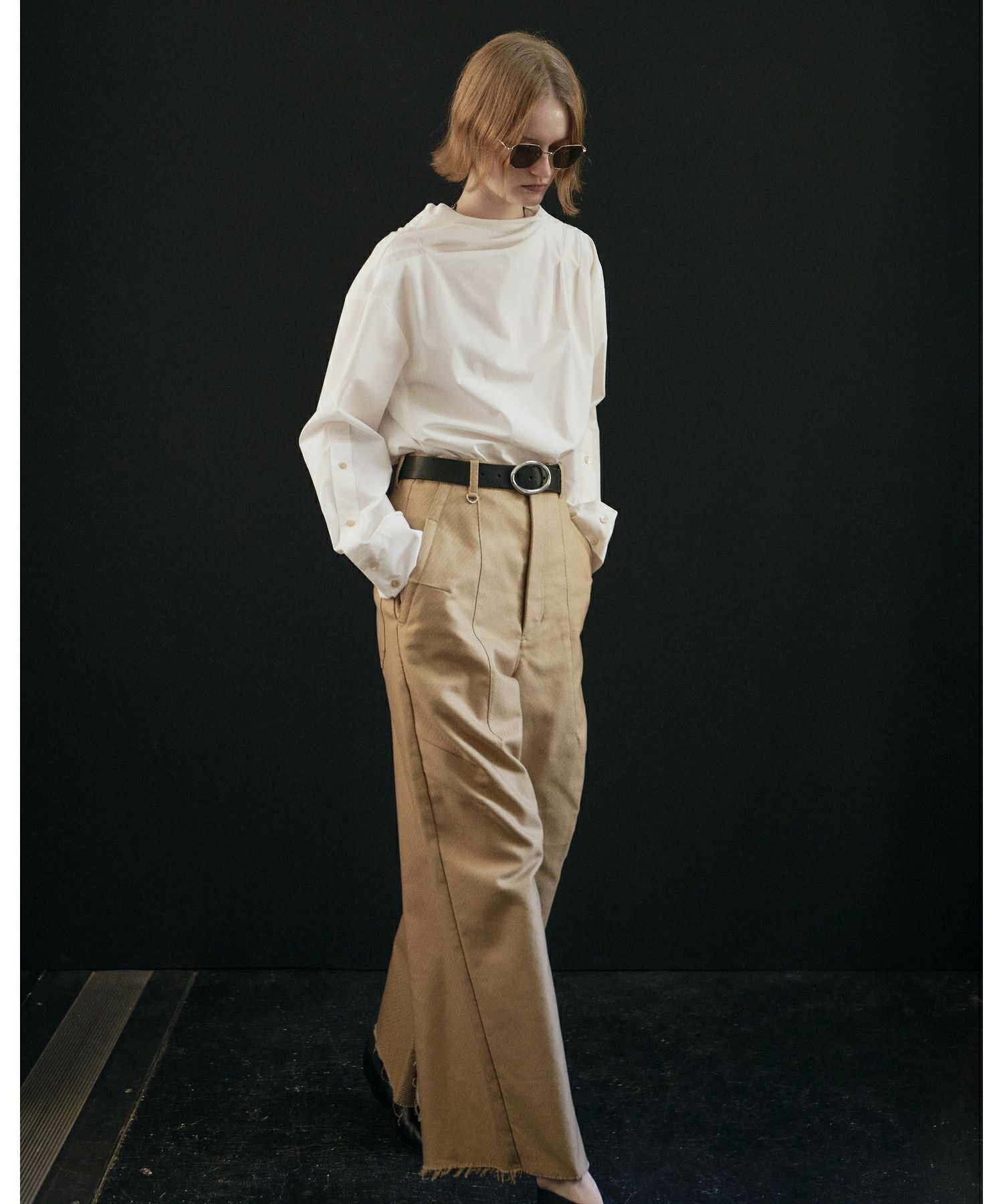 本日限定価格 PHOTOCOPIEU（フォトコピュー) ポケットベルト PHOTOCOPIEU(フォトコピュー)】 OVAL BUCKLE LEATHER BELT BABEL