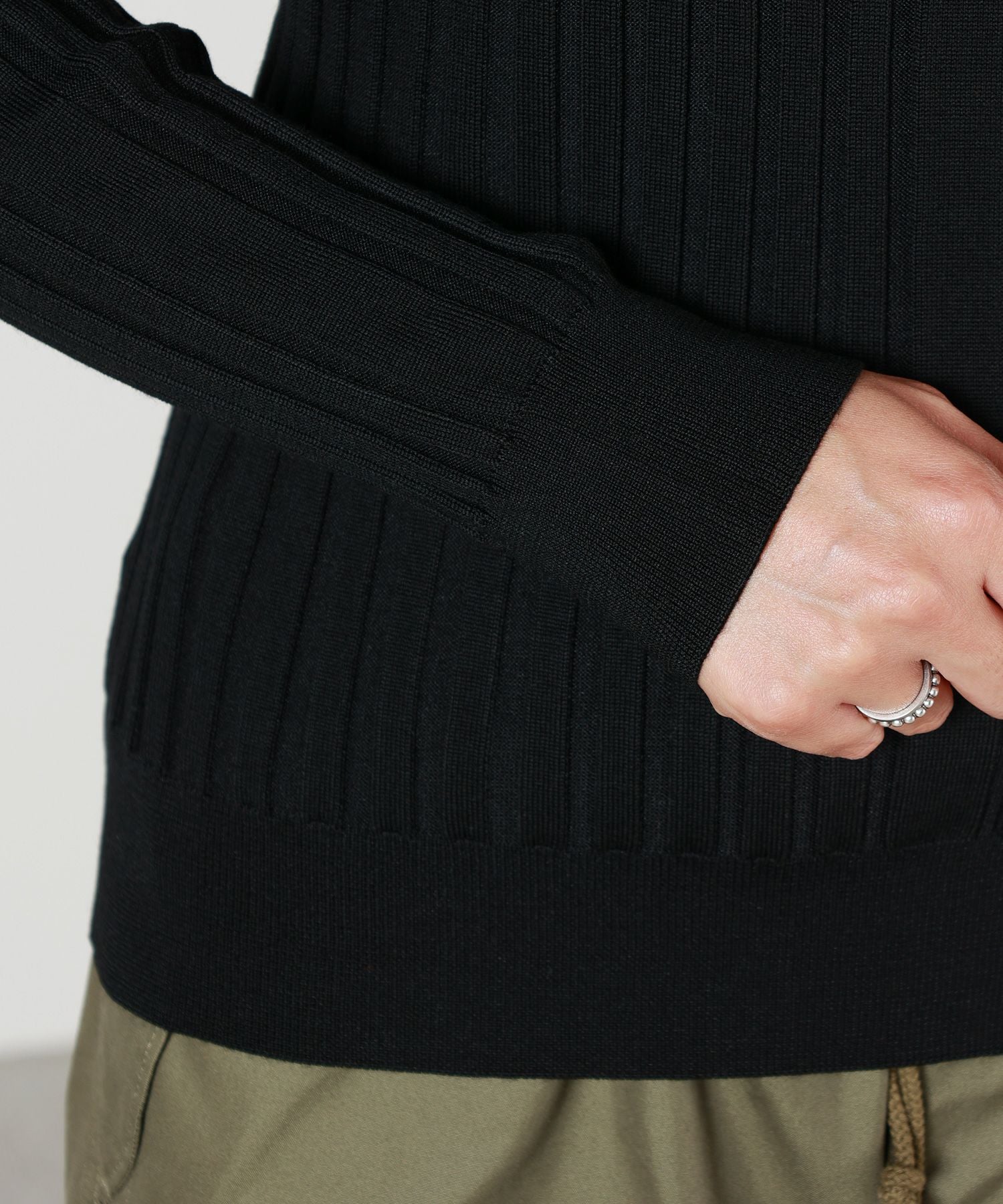 HYKE リブニット 黒 2017AW HYKE(ハイク)】 WIDE RIBBED SWEATER｜PARIGOT ONLINE（パリゴオンライン）
