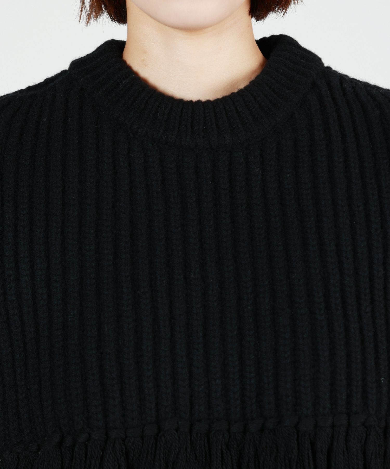HYKE(ハイク)】 WOOL RIBBED SWEATER TOP WITH FRINGE｜PARIGOT ONLINE