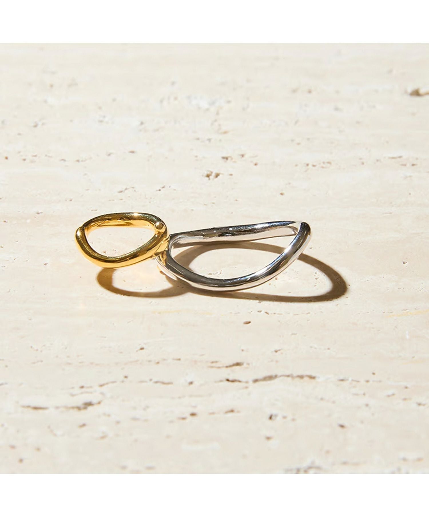 kinetic w ring