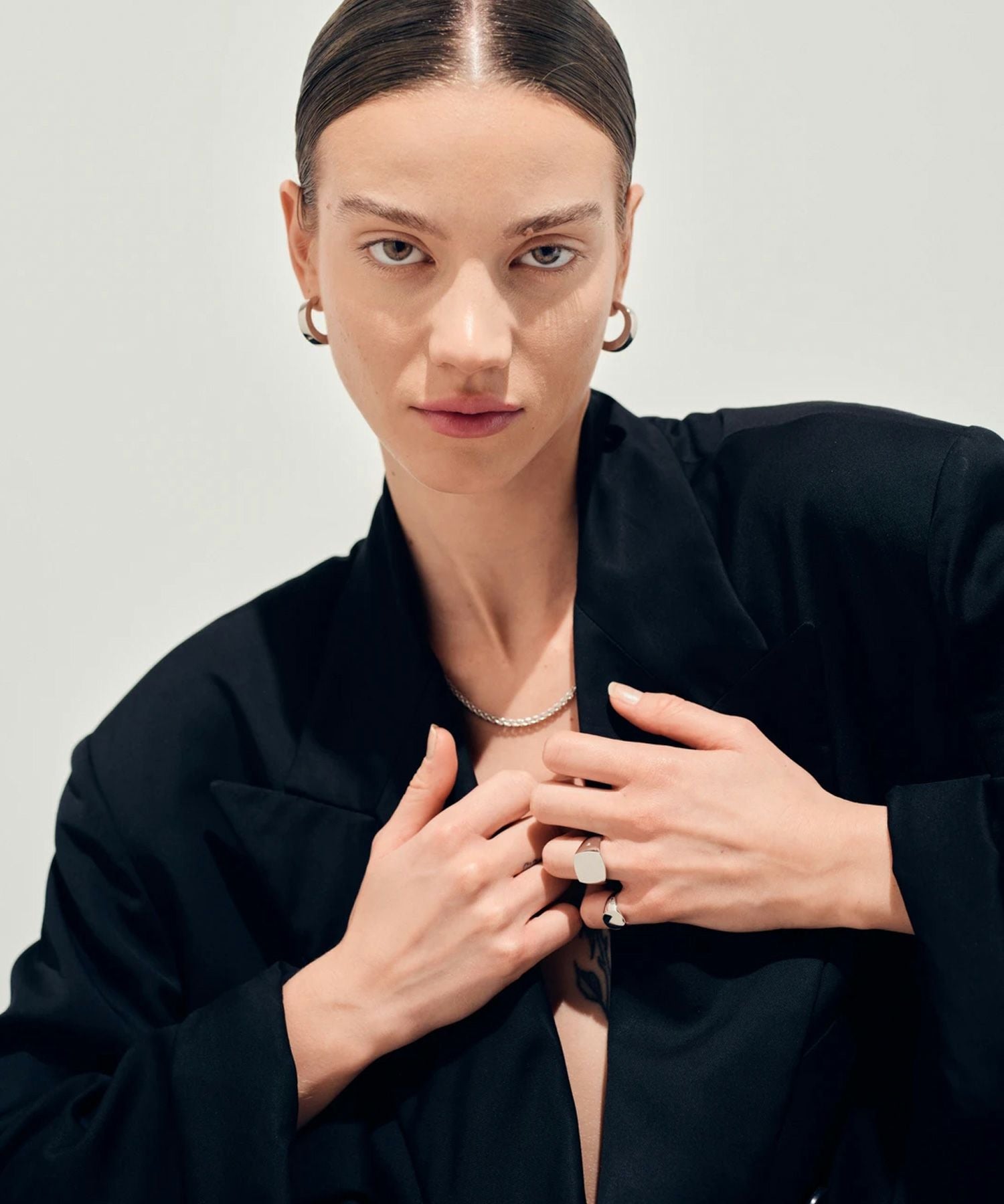 TOM WOOD(トムウッド)】 Cushion Polished リング｜PARIGOT ONLINE