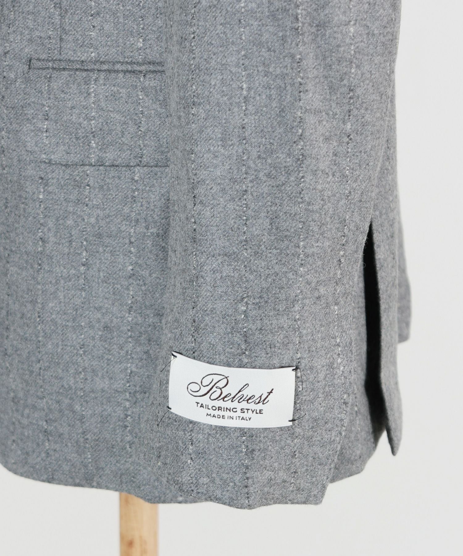 Belvest(ベルベスト)】 SINGLE PEAKED JACKET IN THE BOX FLAP