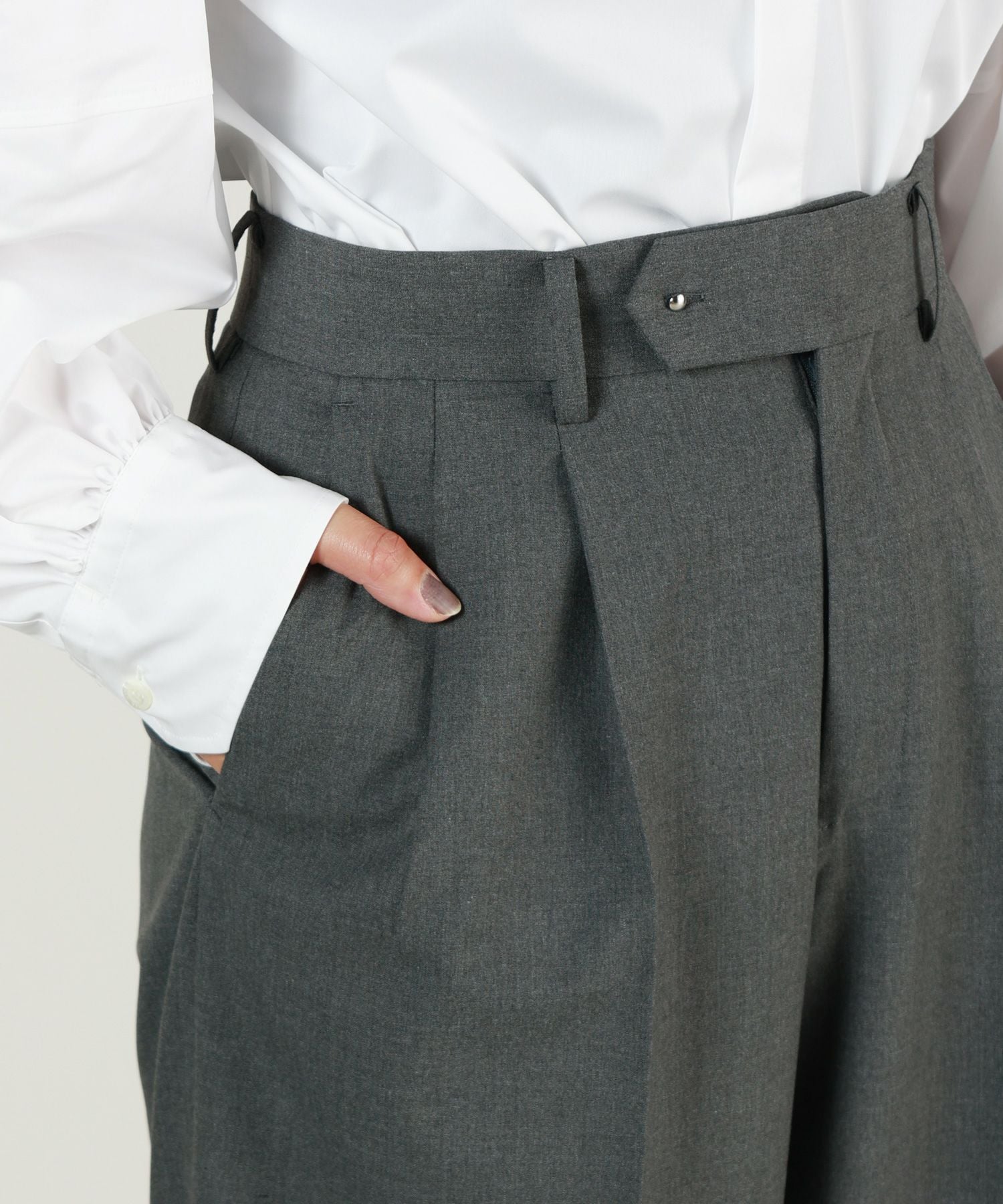 美品☆　HYKE　ハイク　 マリンワイドパンツ　サイズ1 グレー HYKE(ハイク)】 PR STRETCH WIDE LEG PT｜PARIGOT ONLINE（パリゴ