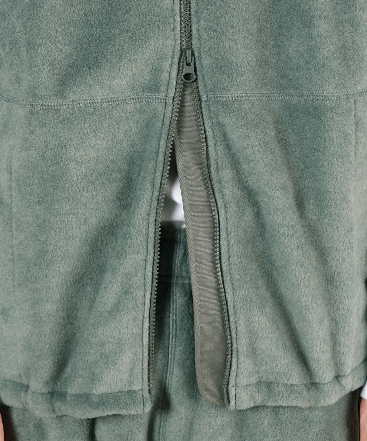 HYKE(ハイク)】 ≪Genderless≫FLEECE VEST｜PARIGOT ONLINE（パリゴ
