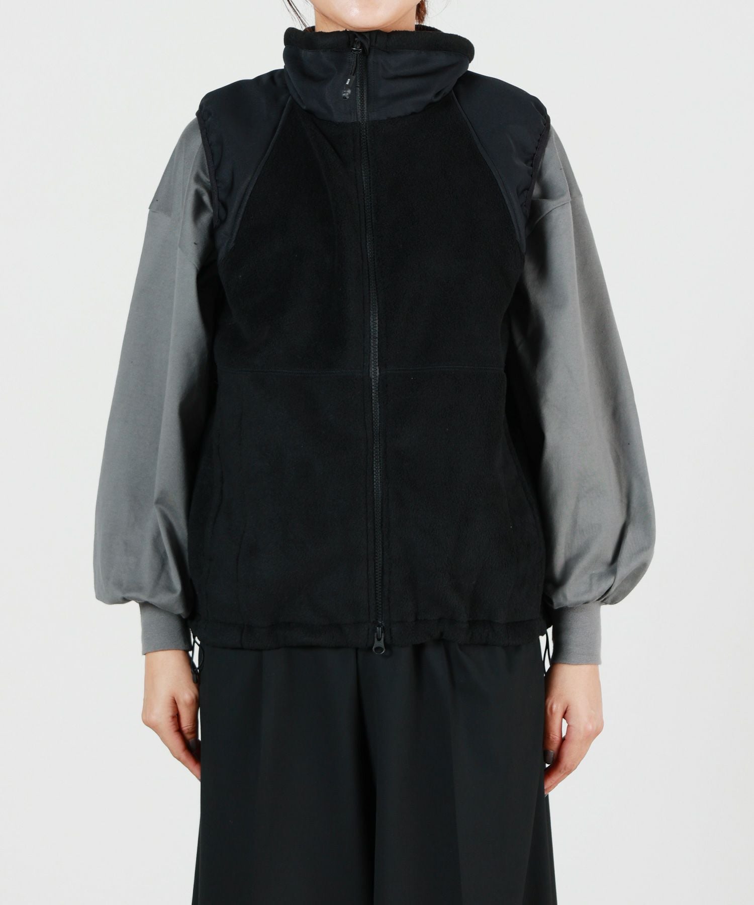 ジャケット・アウター HYKE ecwcs gen3 fleece cropped VEST HYKE ECWCS GEN3 FLEECE CROPPED VEST 【公式通販】