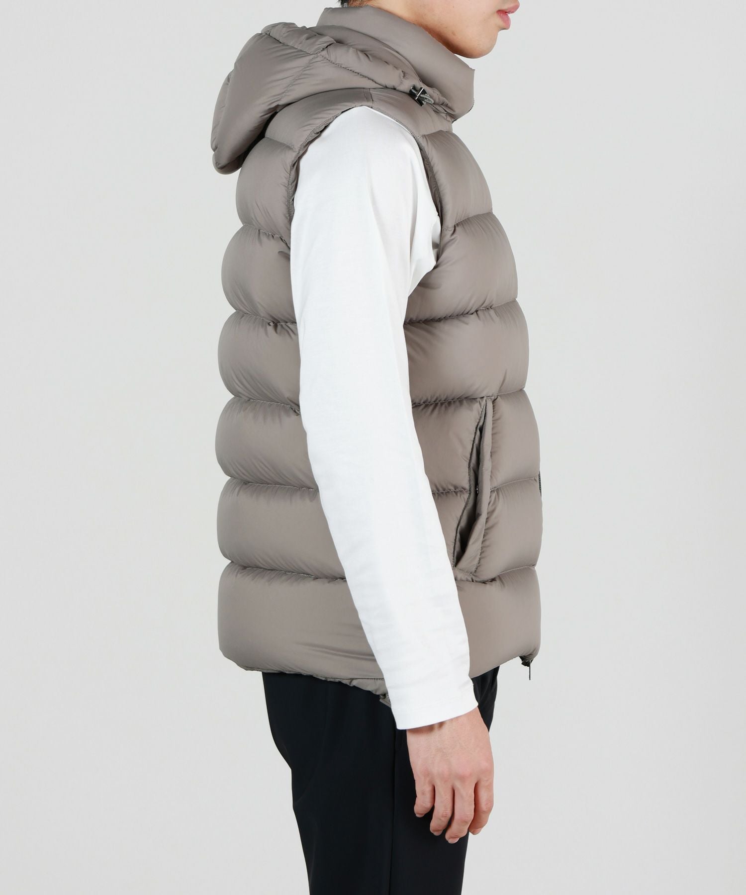 HERNO(ヘルノ)】 VEST｜PARIGOT ONLINE（パリゴオンライン）