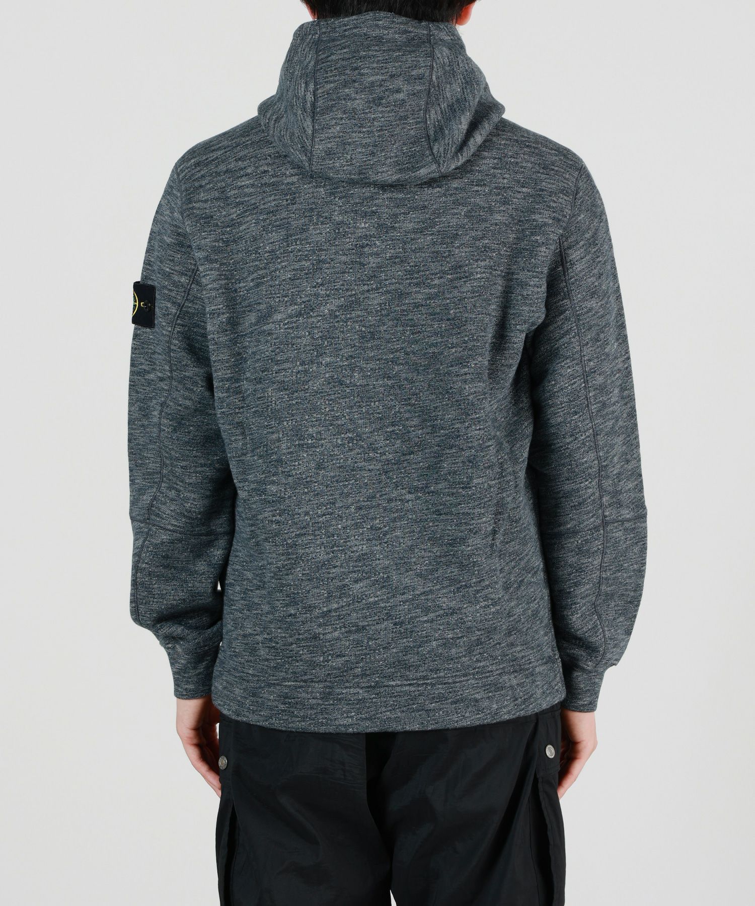 STONE ISLAND(ストーンアイランド)】 ハーフジップスウェットトップス