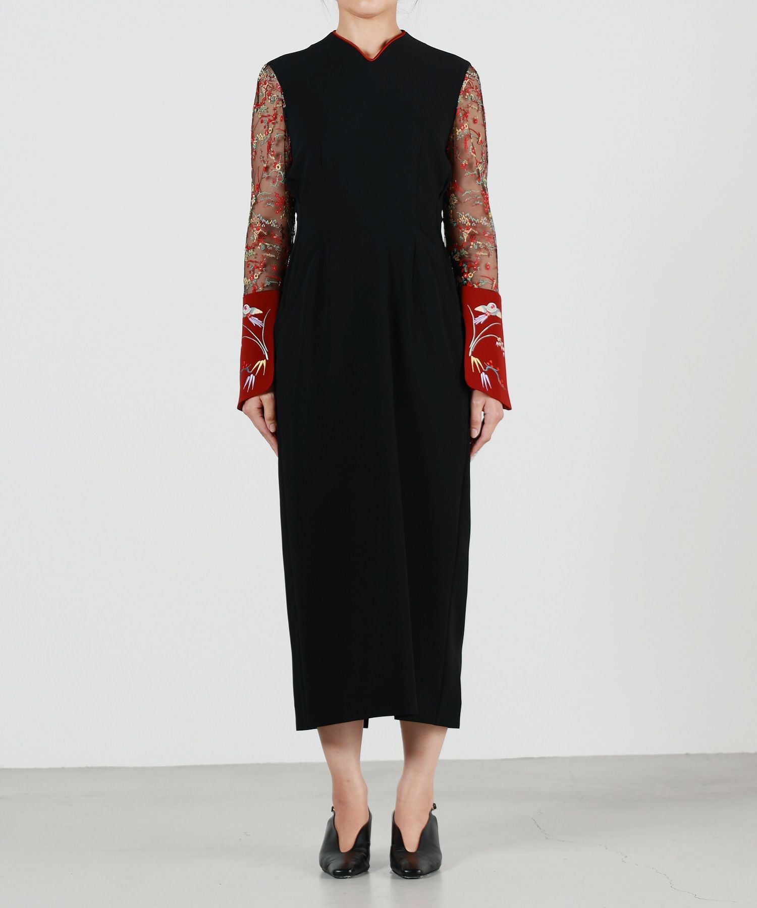 Mame Kurogouchi(マメ クロゴウチ)】 Acetate Polyester Floral Lace