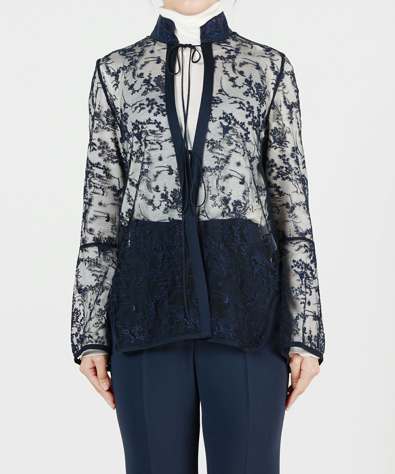 Mame Kurogouchi(マメ クロゴウチ)】 Floral Lace Stand Collar Shirt