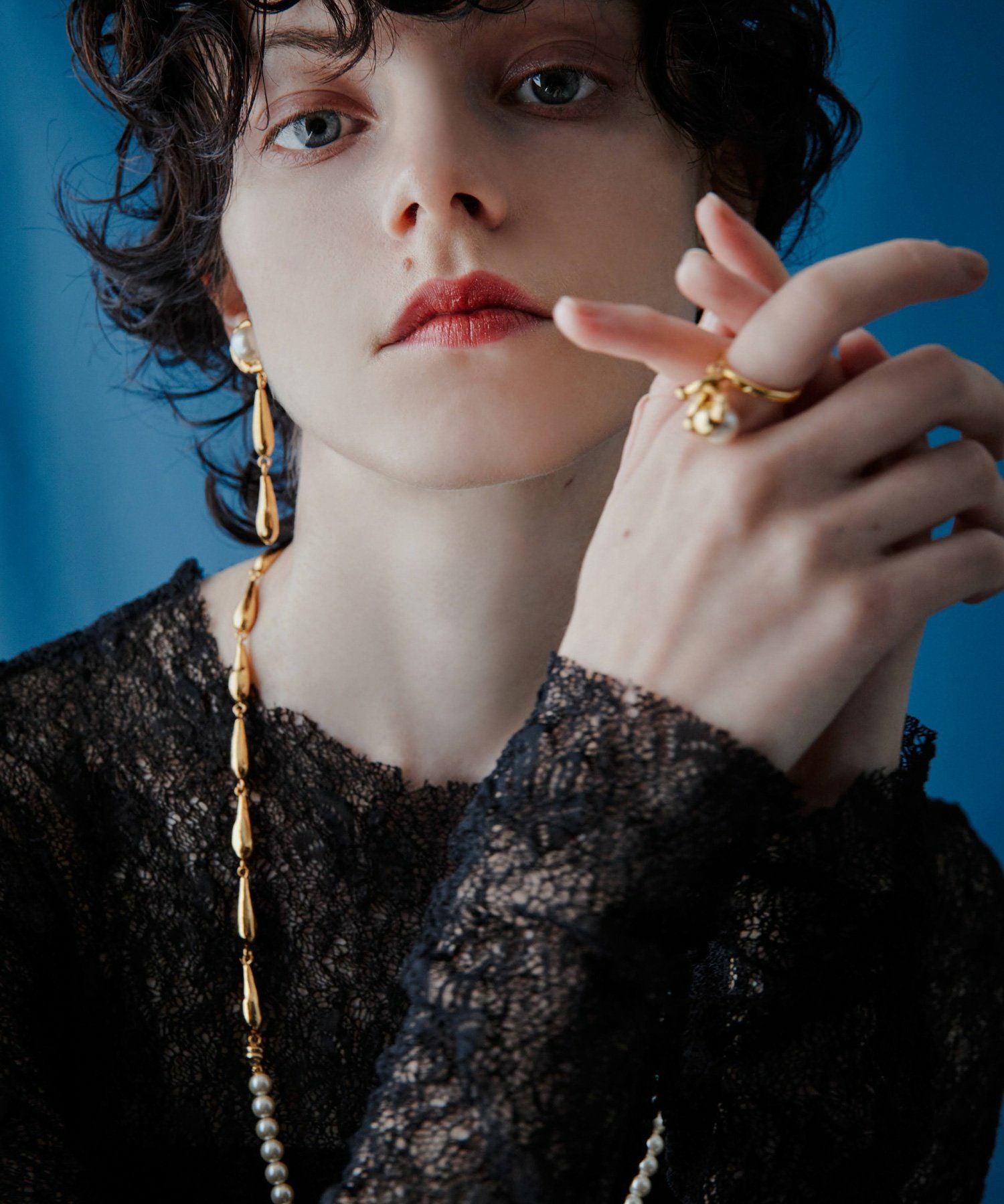 ADER.bijoux(アデル ビジュー)】 GOUTTE 3way pearl necklace｜PARIGOT