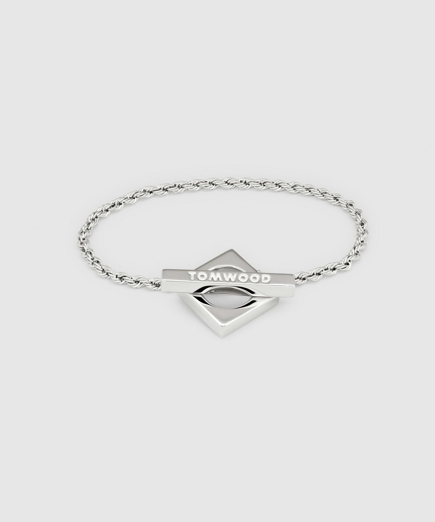 TOM WOOD(トムウッド)】 Square Rope ブレスレット(7.0～7.7)｜PARIGOT