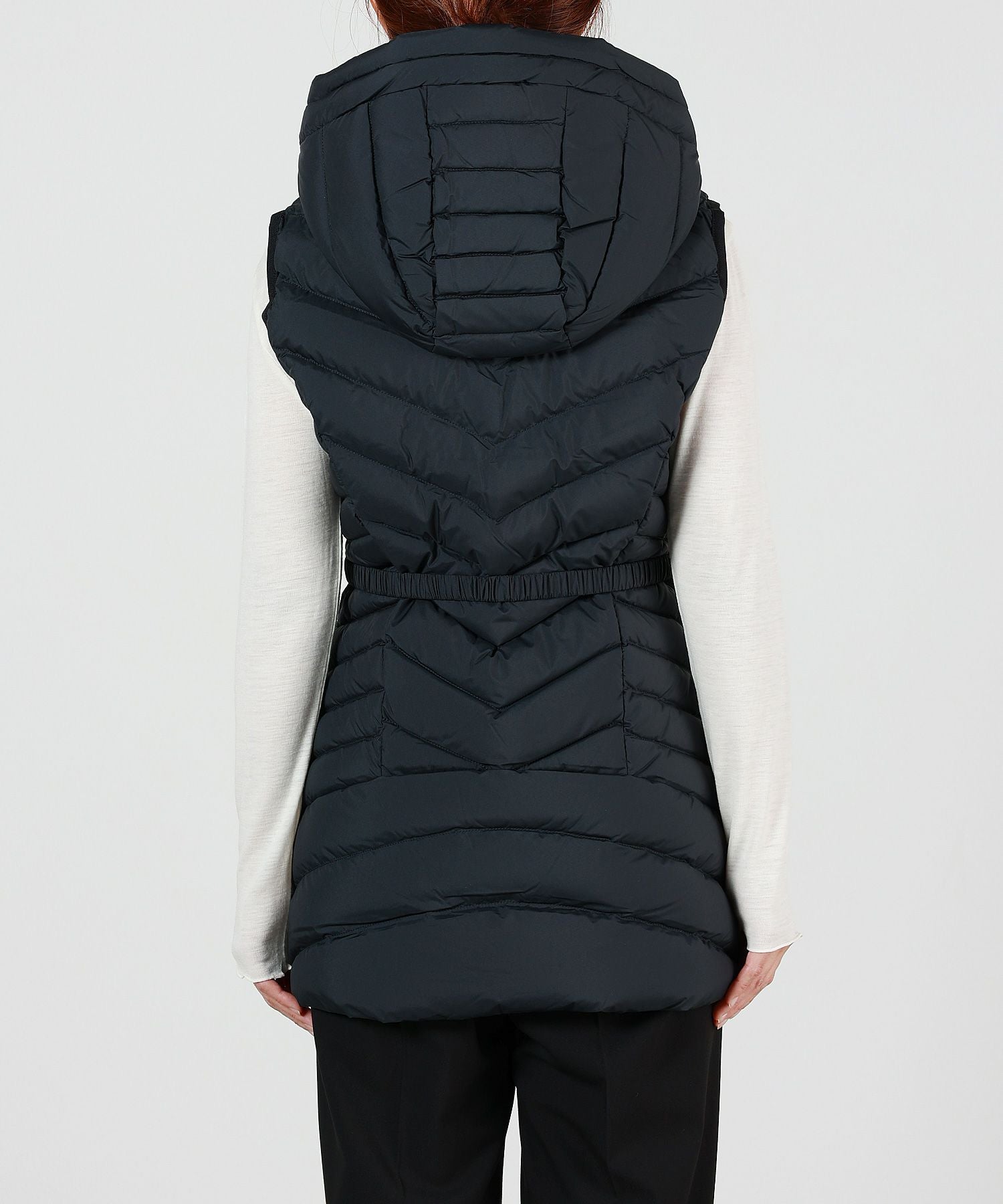 新品未使用CAPE HORN ブラック ダウンベスト L CAPE HORN(ケープホーン)】 CHUNGARA｜PARIGOT ONLINE（パリゴオンライン）