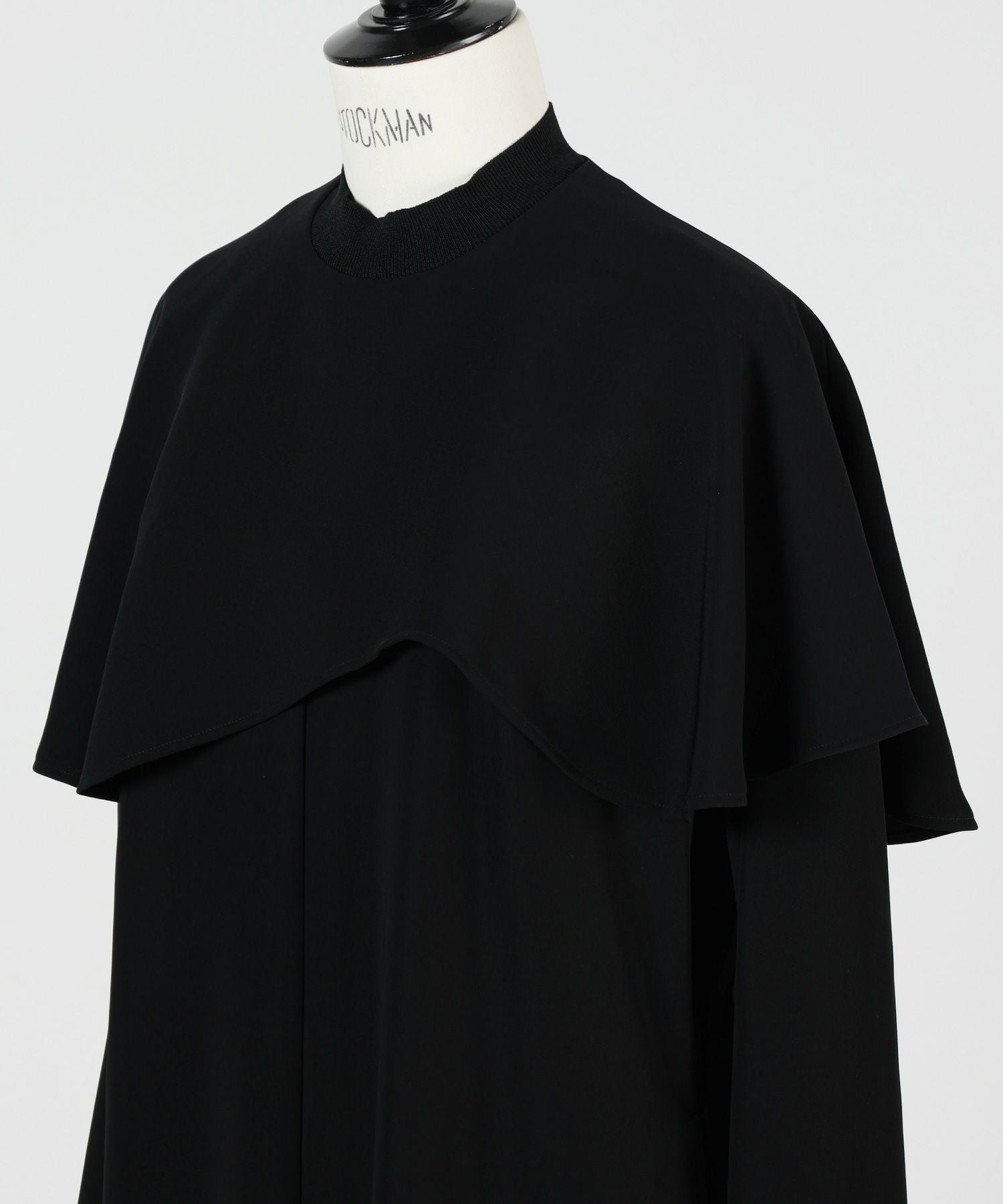 ENFOLD(エンフォルド)】 CAPE DRESS｜PARIGOT ONLINE（パリゴオンライン）
