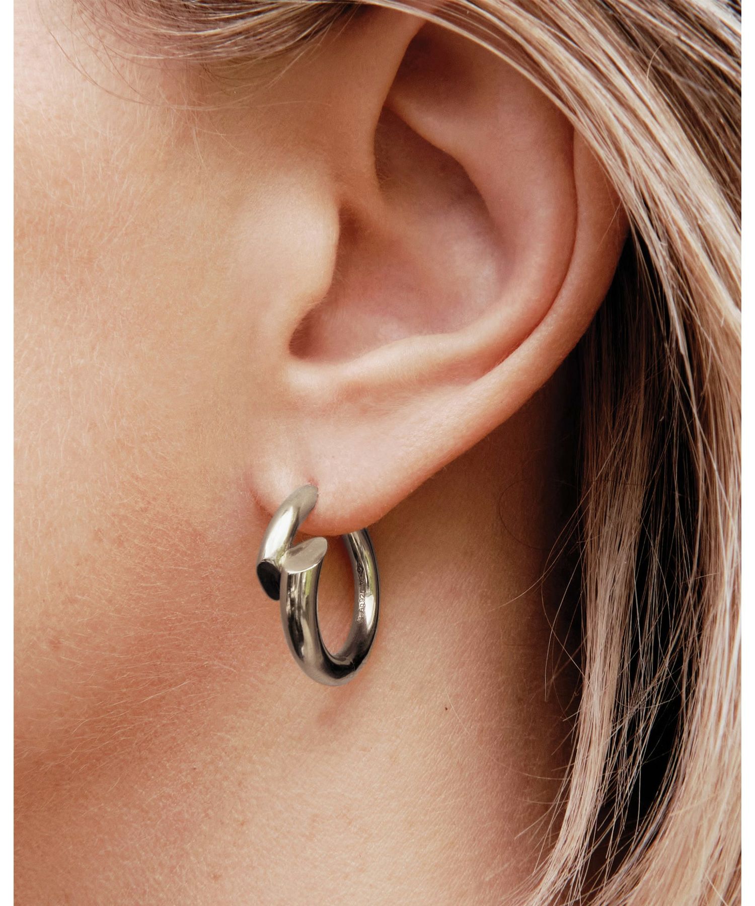 Charlotte Chesnais(シャルロットシェネ)】 BISEAU HOOP Charlotte Chesnais(シャルロットシェネ)】 BISEAU HOOP
