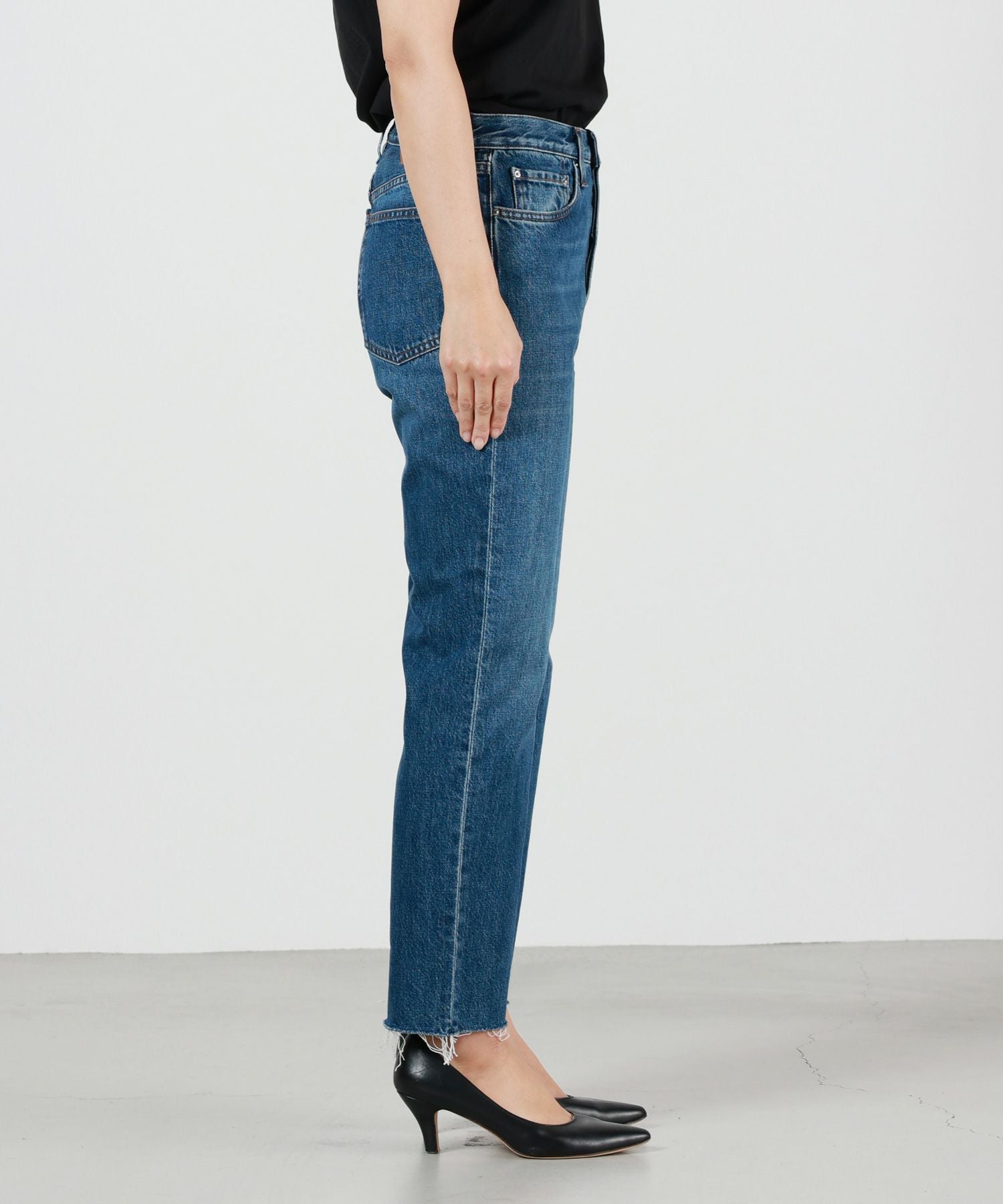 TOTEME(トーテム)】 Classic cut denim｜PARIGOT ONLINE（パリゴ