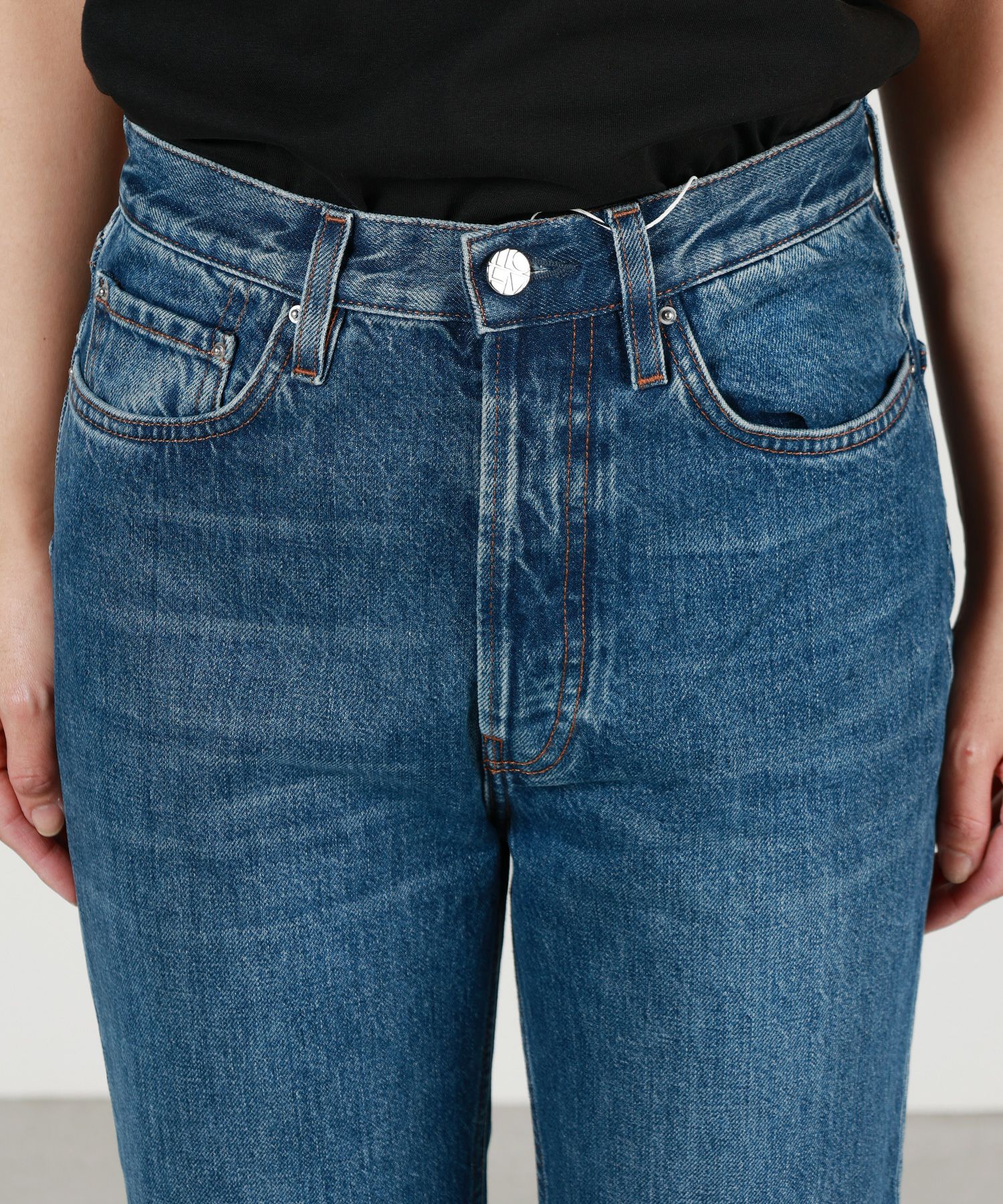 TOTEME(トーテム)】 Classic cut denim｜PARIGOT ONLINE（パリゴ