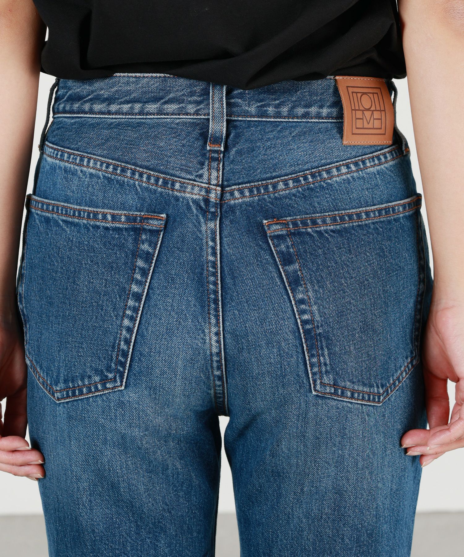 TOTEME(トーテム)】 Classic cut denim｜PARIGOT ONLINE（パリゴ