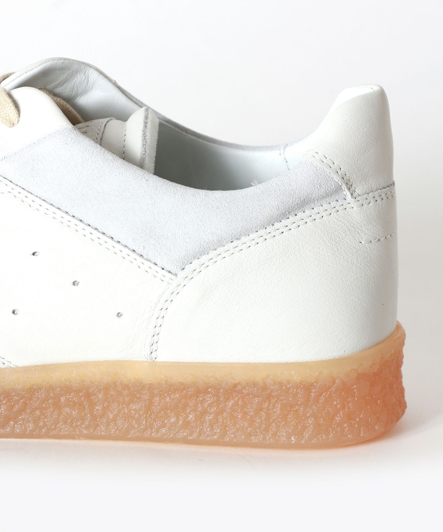 MM6 Maison Margiela(エムエムシックス メゾン マルジェラ)】 SNEAKERS