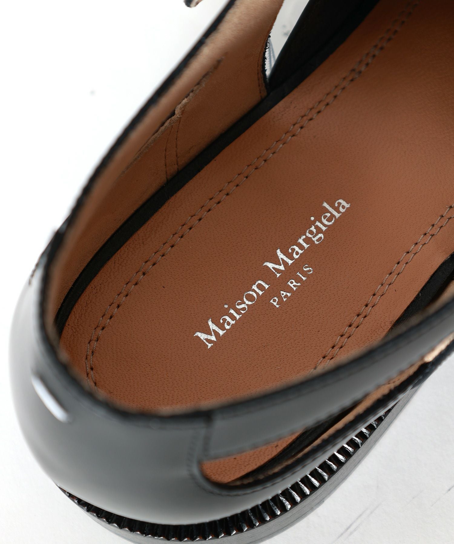Maison Margiela(メゾンマルジェラ)】TABI ANKLE STRAP SANDALS