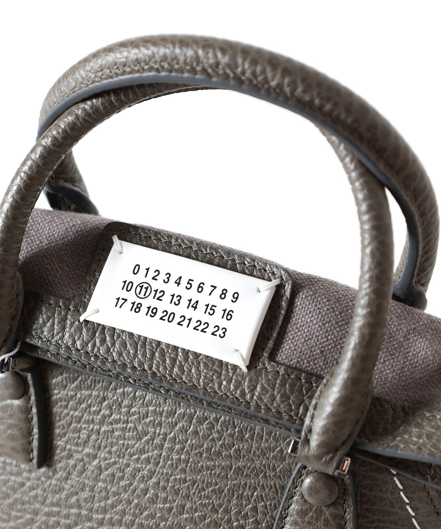 Maison Margiela(メゾンマルジェラ)】 5AC CLASSIQUE MICRO｜PARIGOT