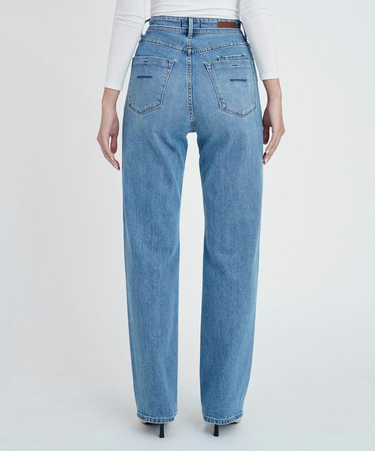 YANUK(ヤヌーク)】 ボーイズストレート LEA｜PARIGOT ONLINE（パリゴ