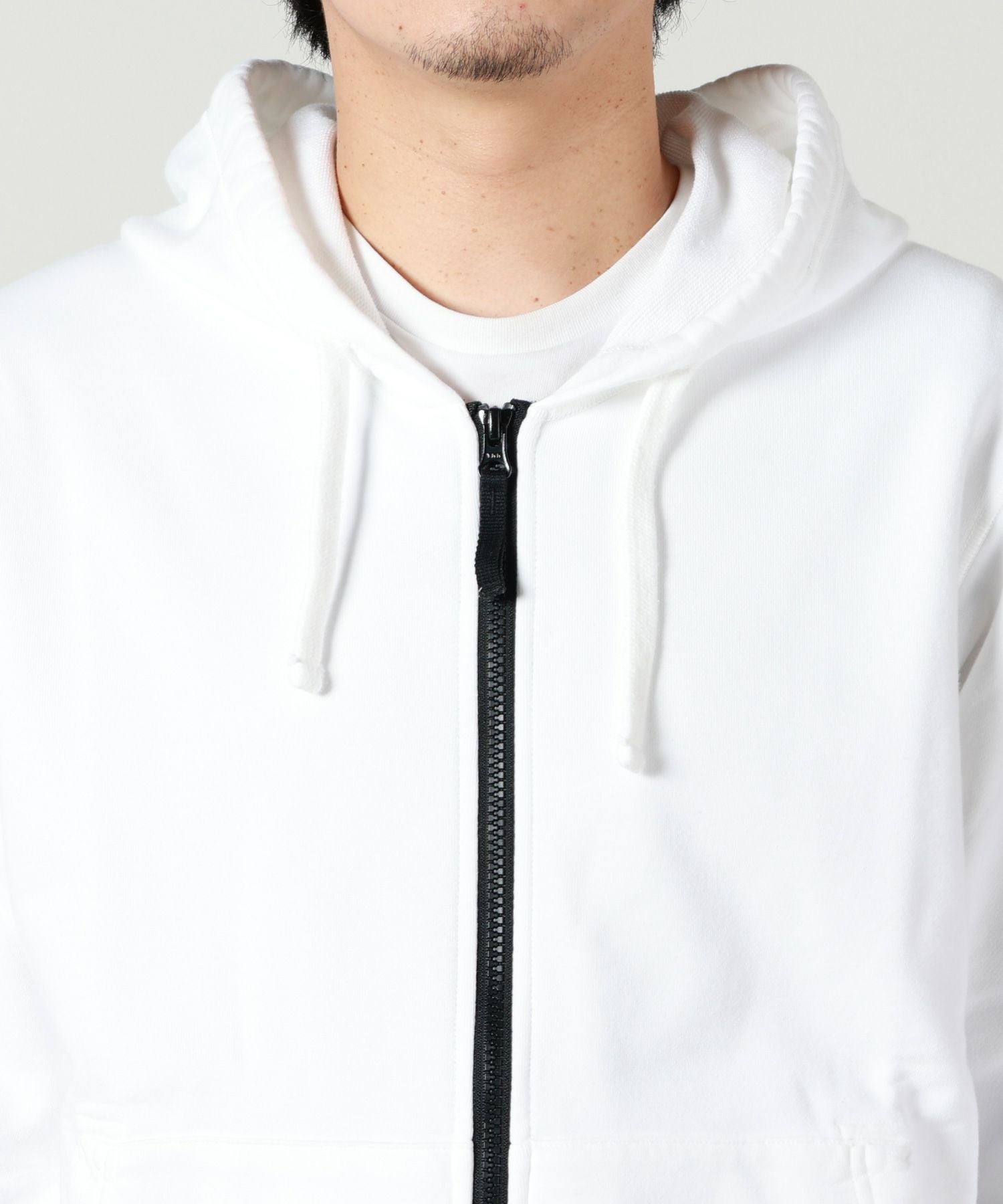 K*!様 ストーンアイランド　フーディパーカー　ホワイト　M STONE ISLAND - 615X2 / STONE ISLAND MARINA_'OLD' TREATMENT / プル