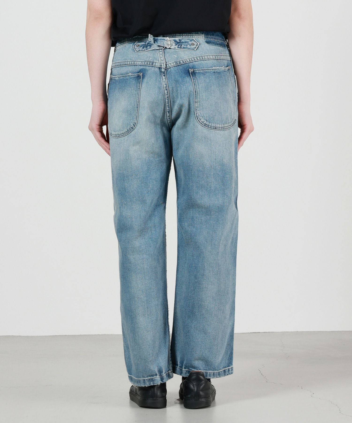 Maison Margiela(メゾンマルジェラ)】DISTRESSED JEANS｜PARIGOT