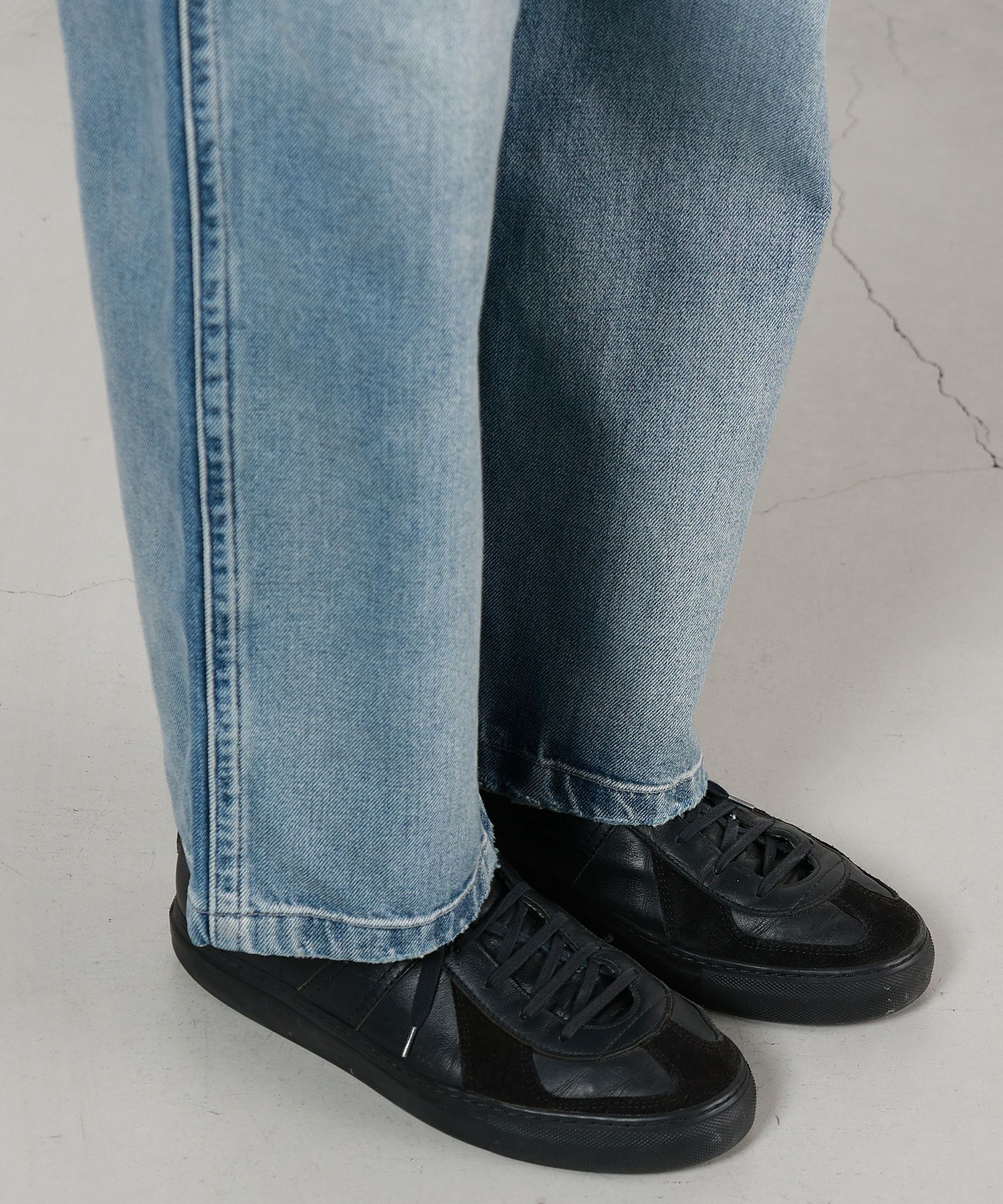 Maison Margiela(メゾンマルジェラ)】DISTRESSED JEANS｜PARIGOT