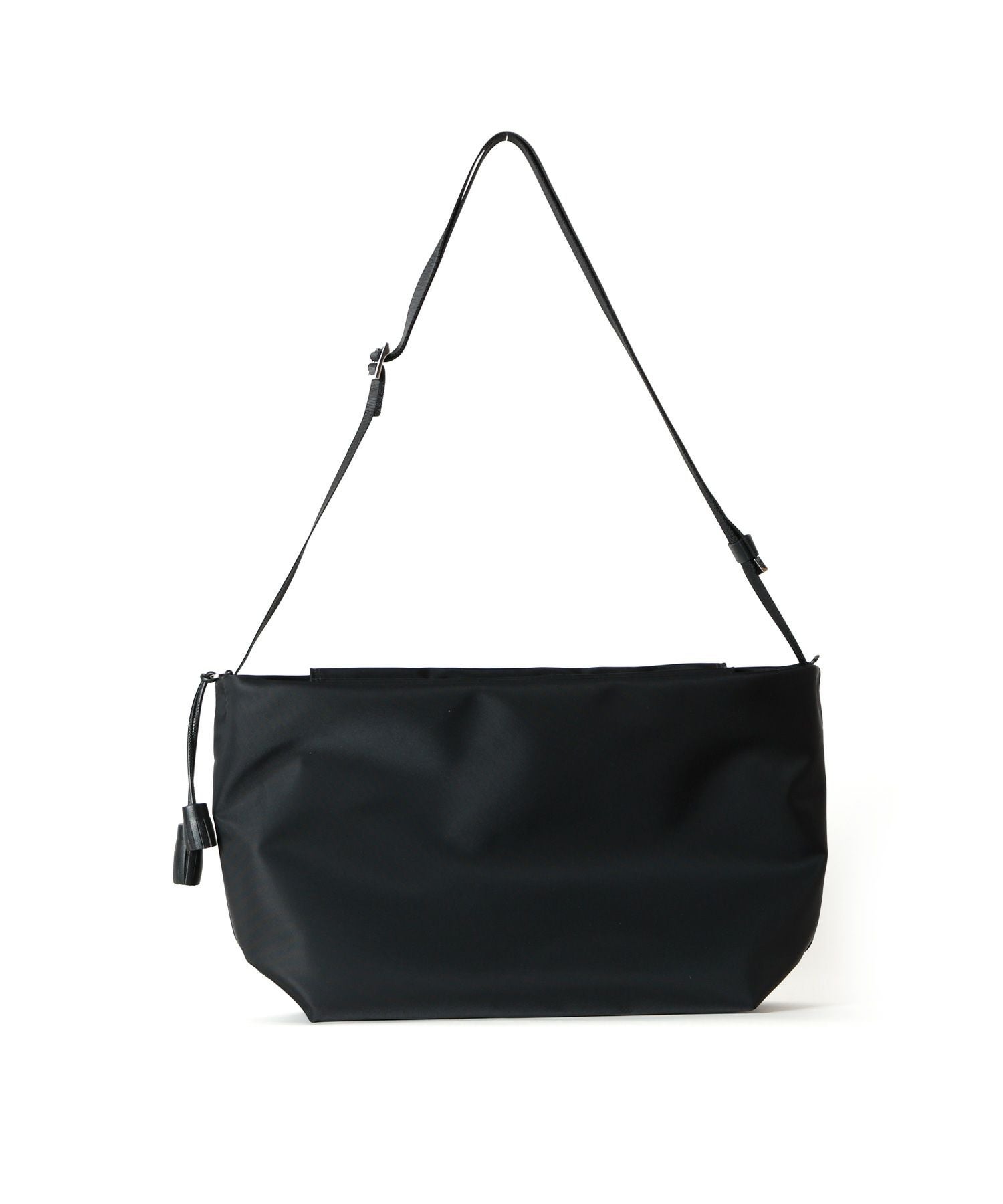 VASIC(ヴァジック)】 DAY-TO BUCKET SHOULDER TOTE MINI｜PARIGOT