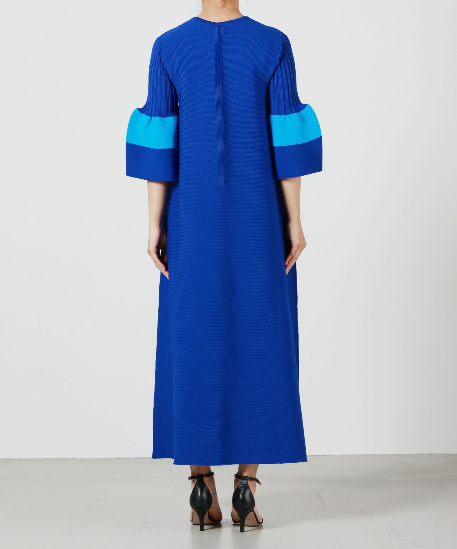 CFCL(シーエフシーエル)】 POTTERY SHORT BELL SLEEVE FLARE DRESS